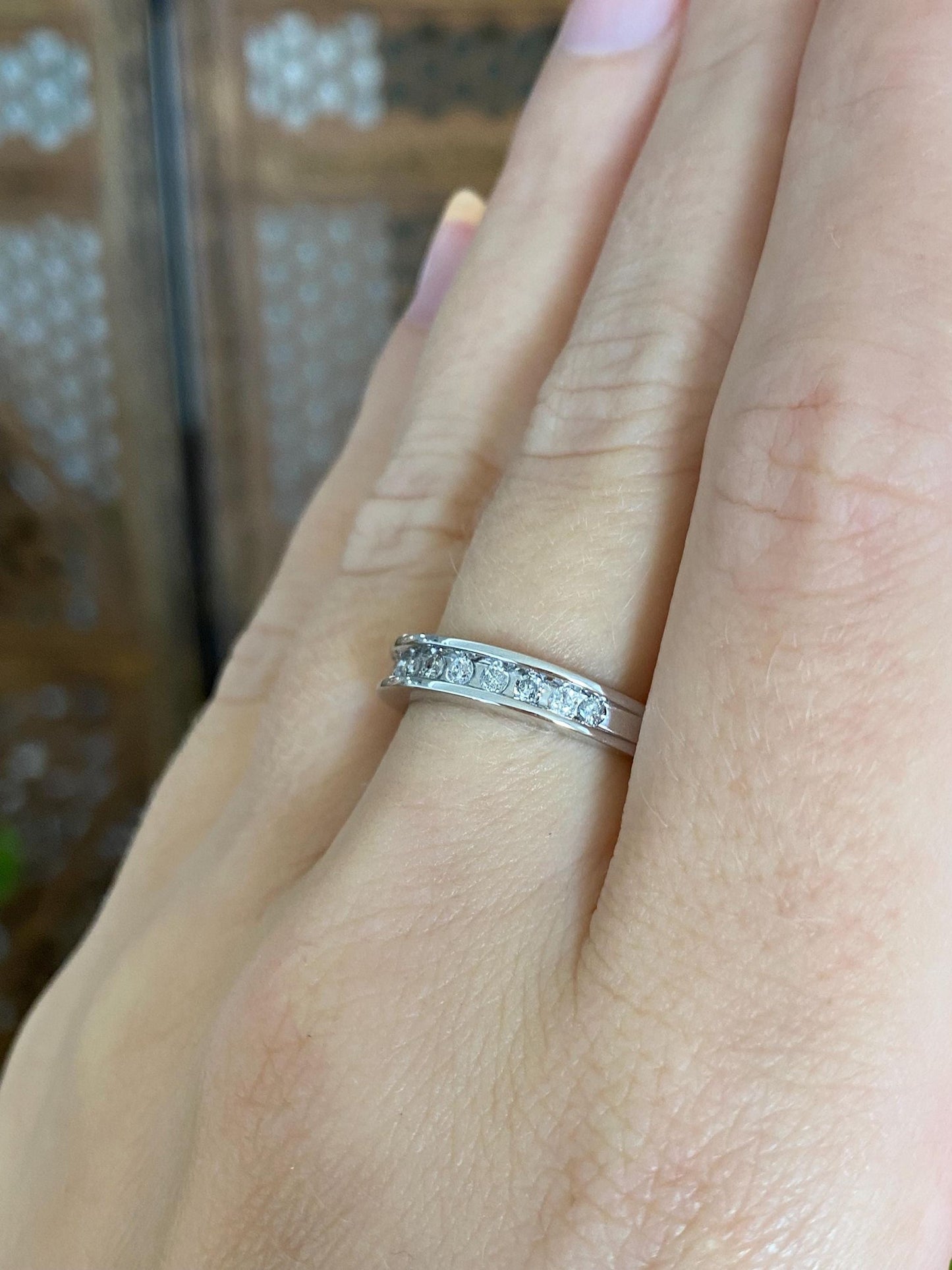 Vintage Solid 14k White Gold Diamond Ring Band - Size 6.75