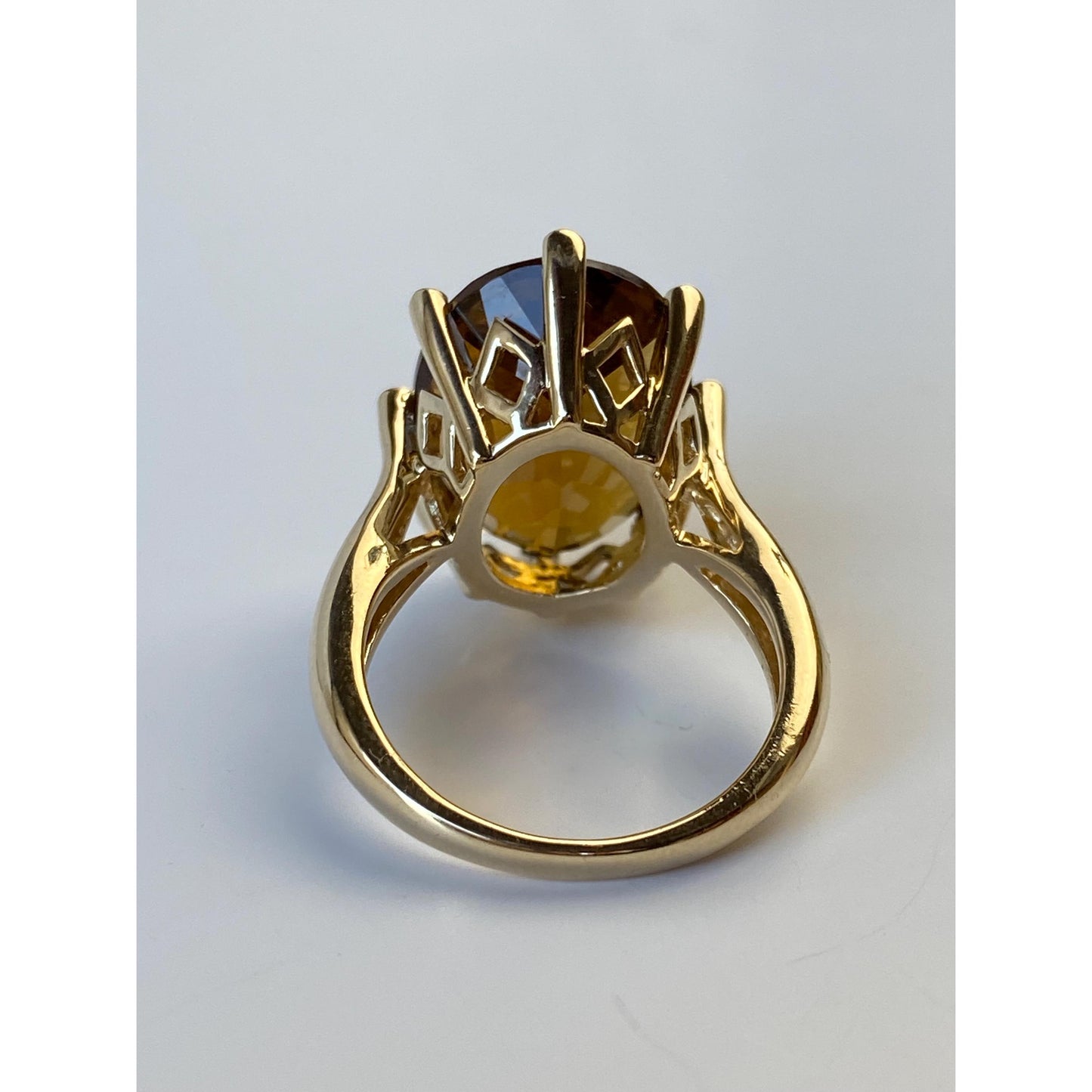 Vintage Solid 14k Yellow Gold Large Citrine Ring - Size 7