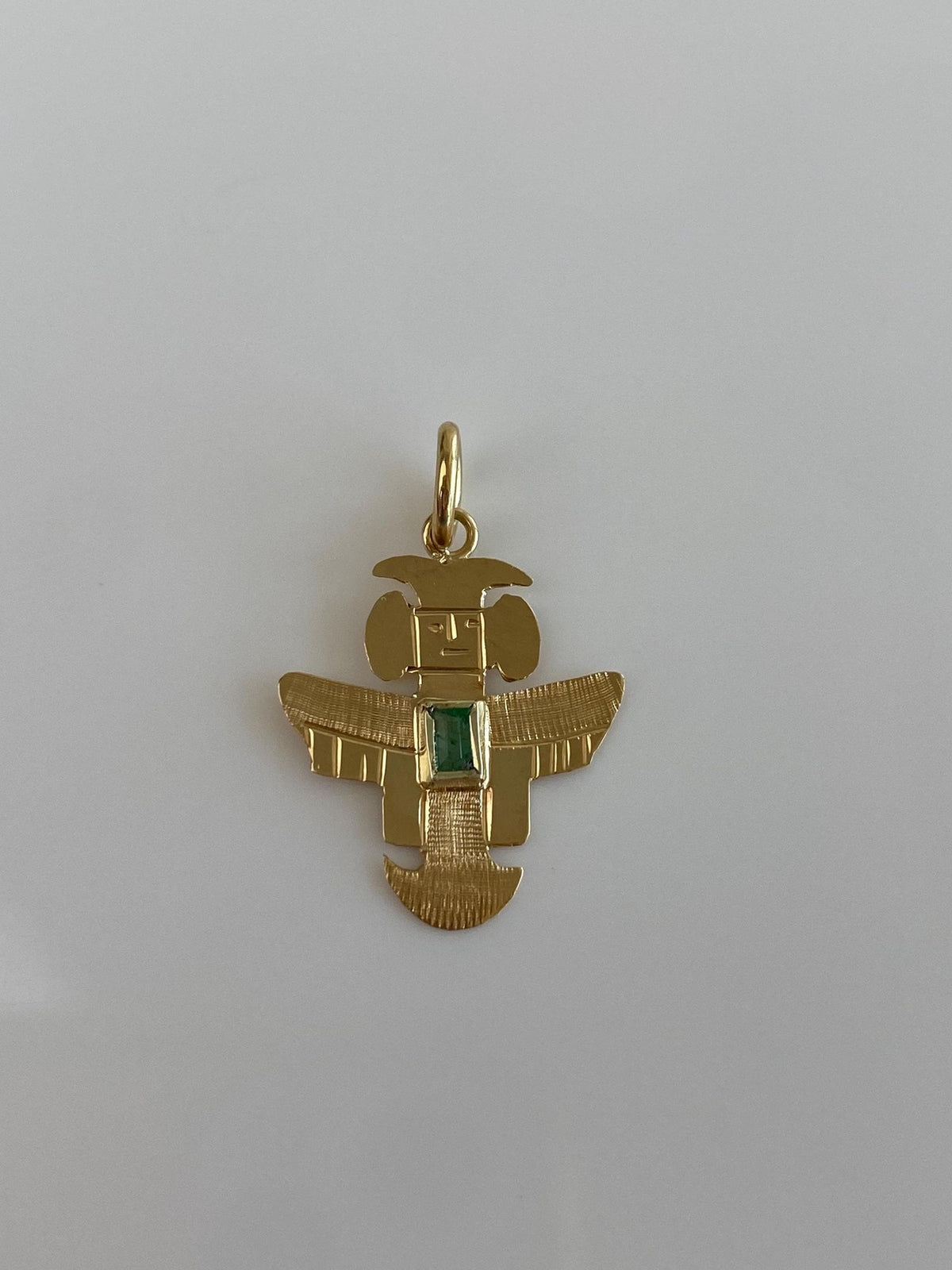 Vintage Solid 18k Yellow Gold Emerald Inca Charm