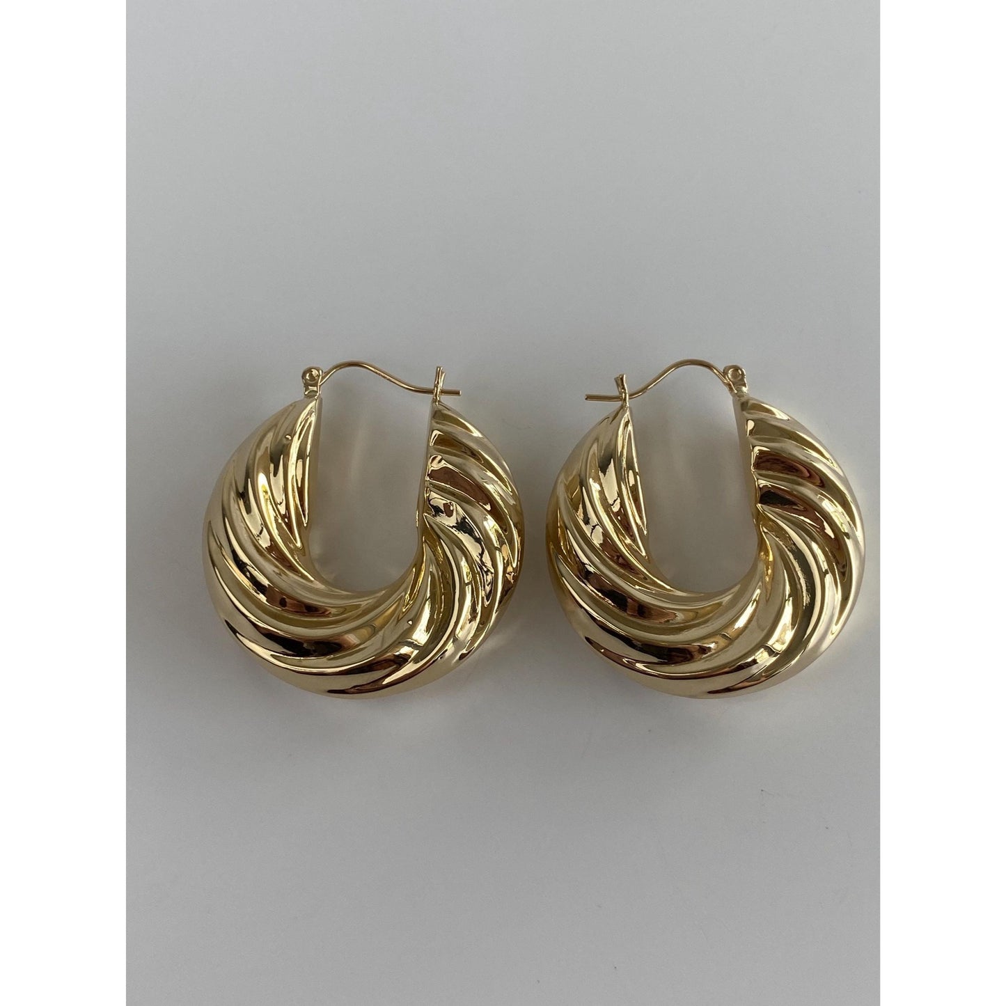 Vintage 14k Yellow Gold Chunky Twist Hoop Earrings