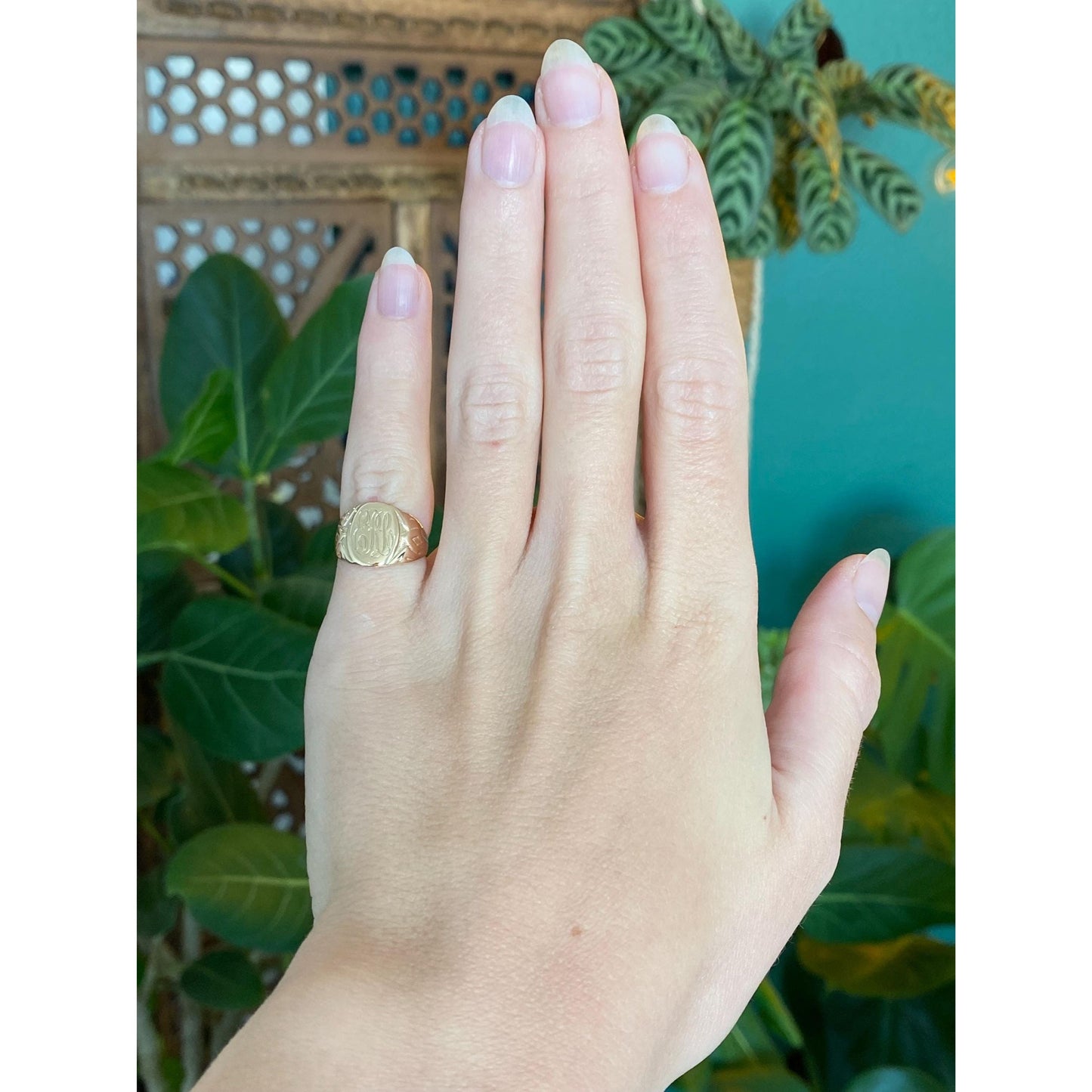 Vintage Solid 10k Yellow Gold Monogram Design Ring Band - Size 3.25