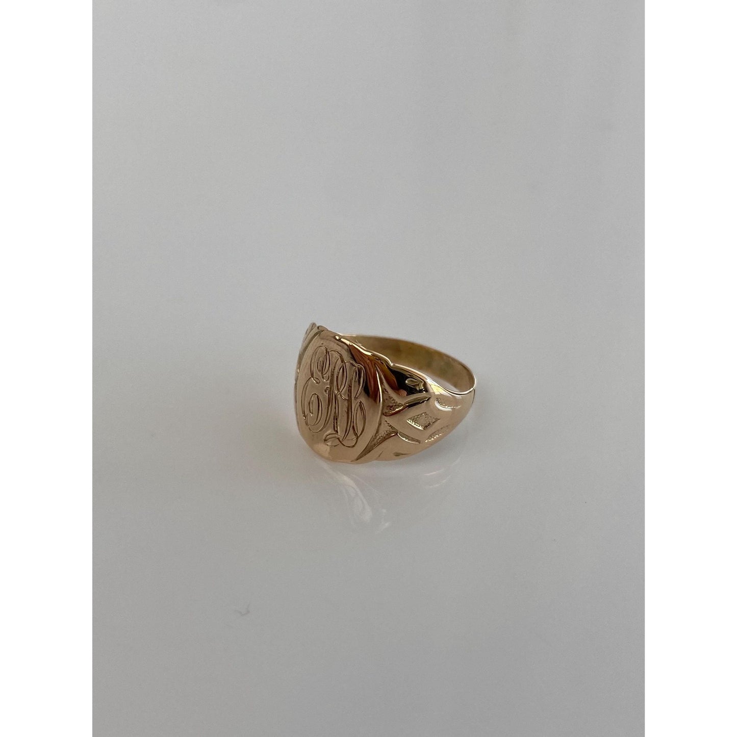 Vintage Solid 10k Yellow Gold Monogram Design Ring Band - Size 3.25