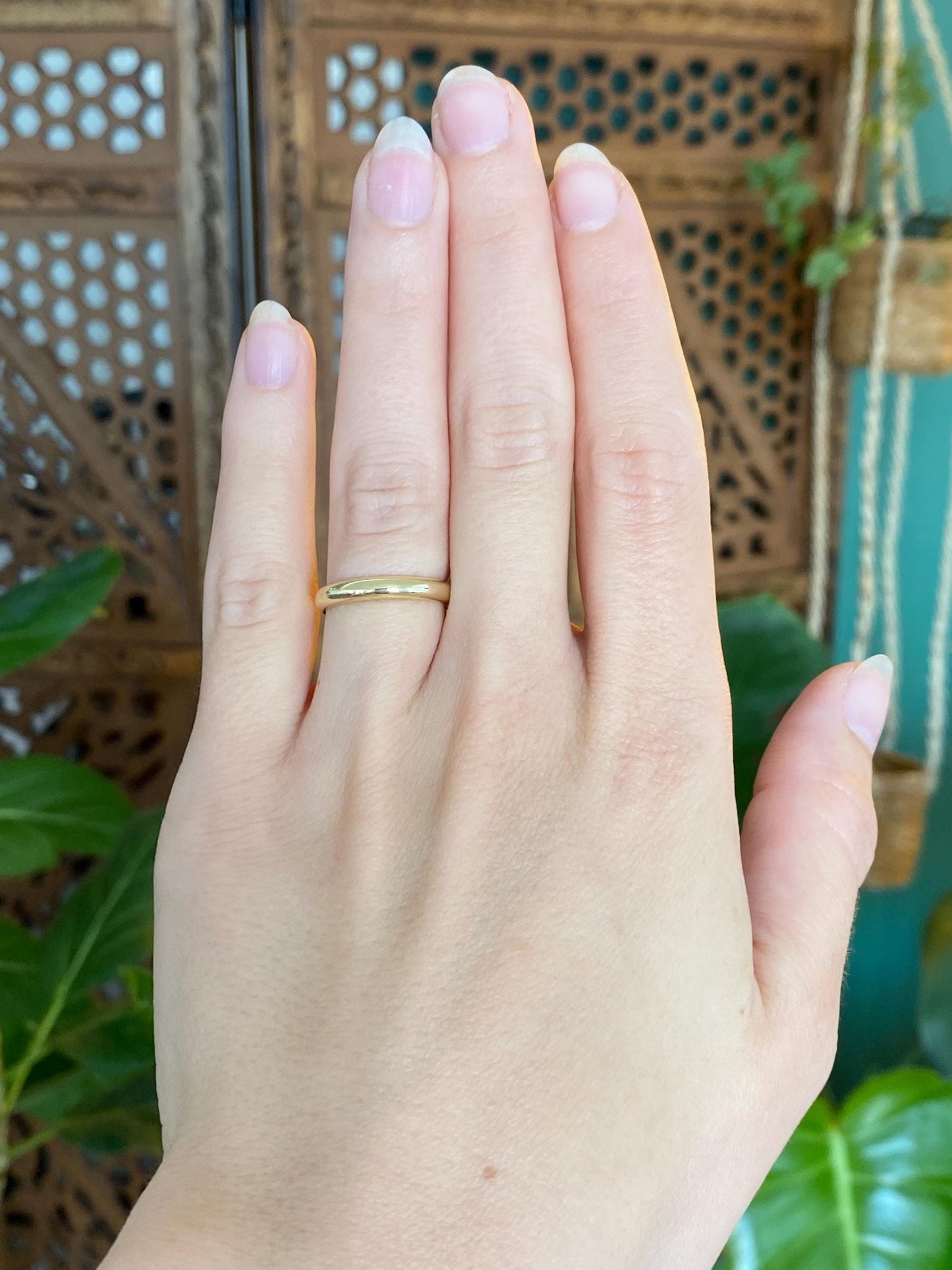 Vintage Solid 14k Yellow Gold Ring Band - Size 5.5