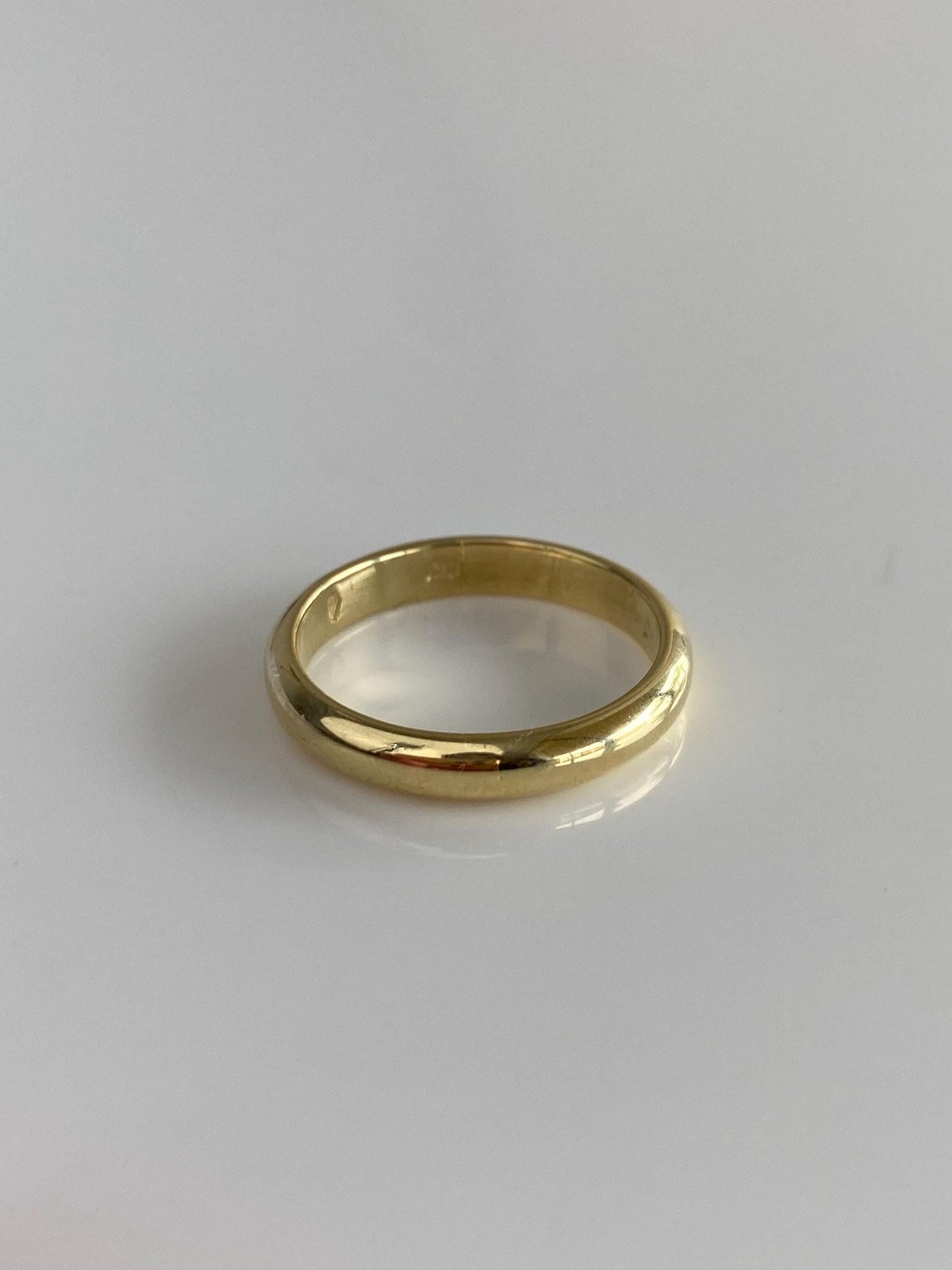 Vintage Solid 14k Yellow Gold Ring Band - Size 5.5