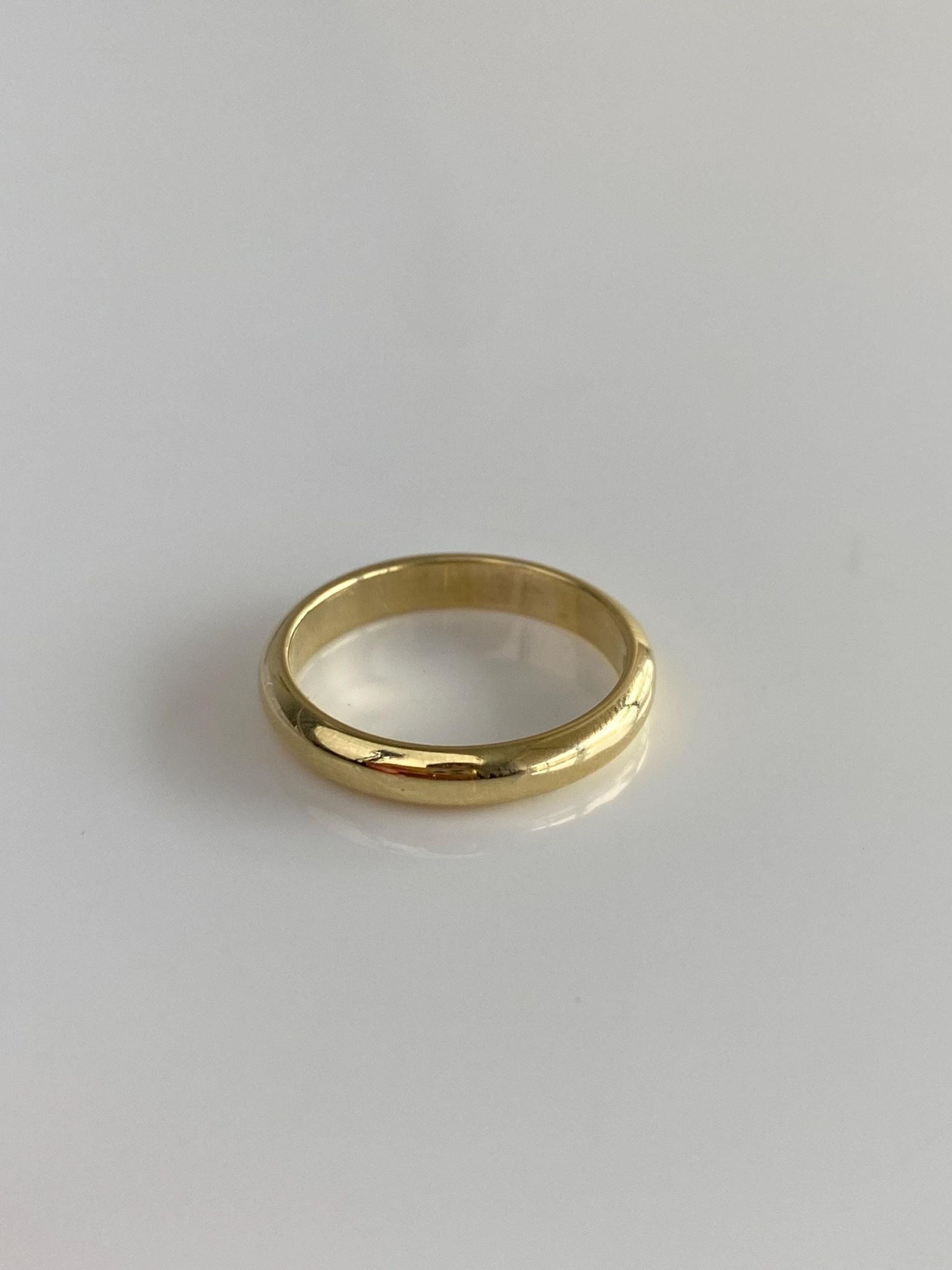 Vintage Solid 14k Yellow Gold Ring Band - Size 5.5