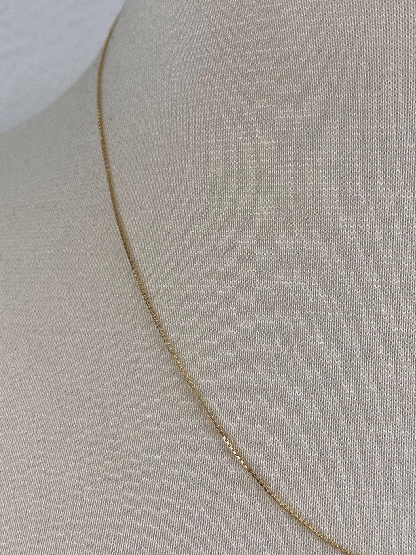 Vintage Solid 14k Yellow Gold Dainty Box Chain Necklace - 18.5 inches