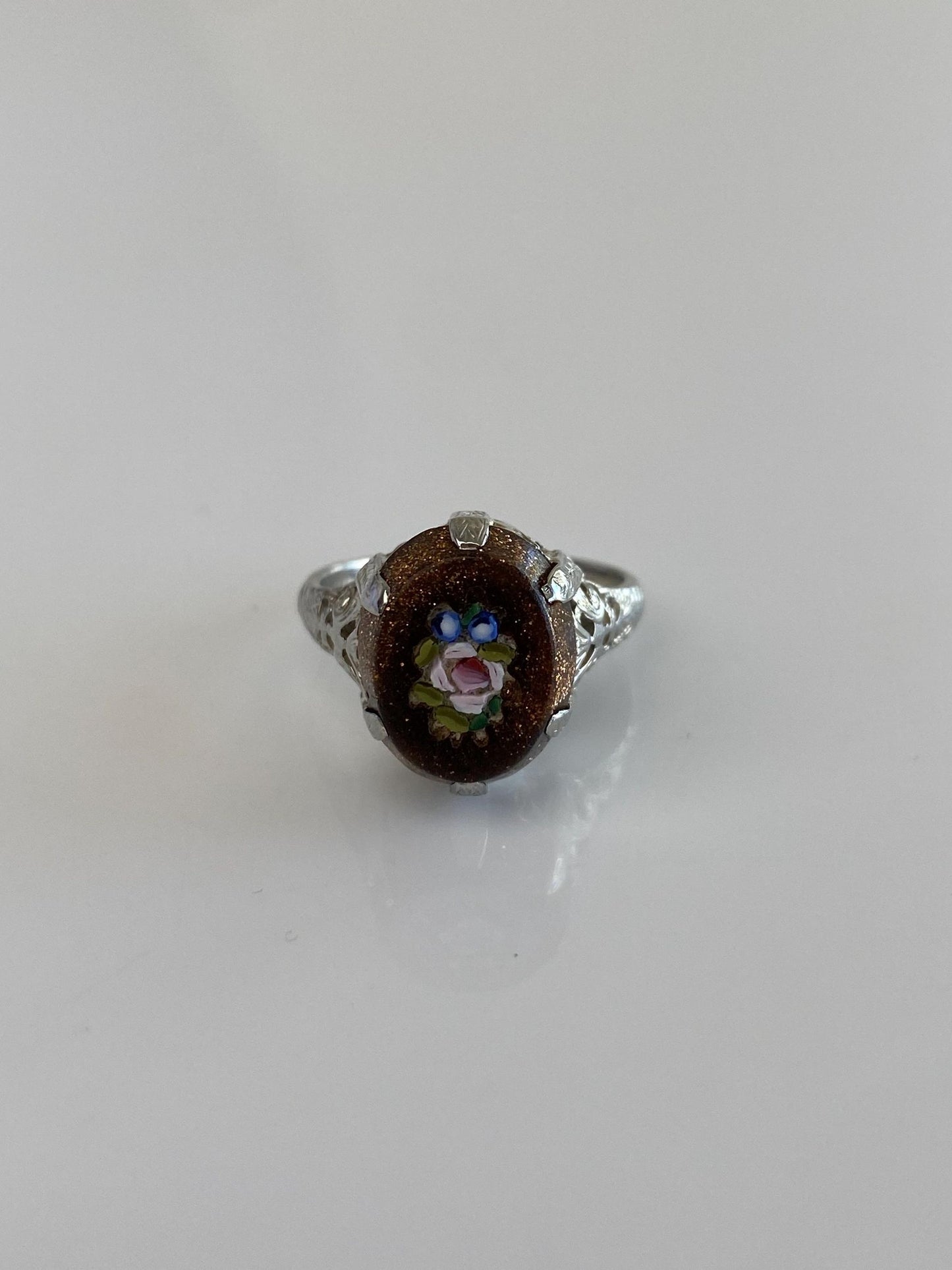 Vintage Solid 18k White Gold Hand Painted Flower Gold Stone Art Deco Ring - Size 5.75