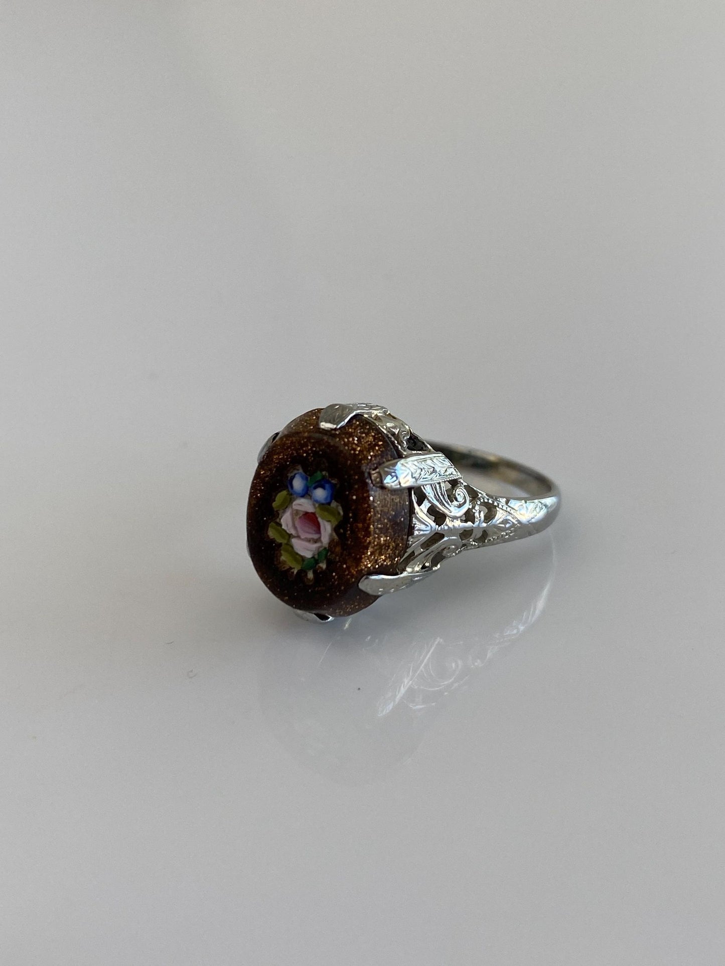 Vintage Solid 18k White Gold Hand Painted Flower Gold Stone Art Deco Ring - Size 5.75