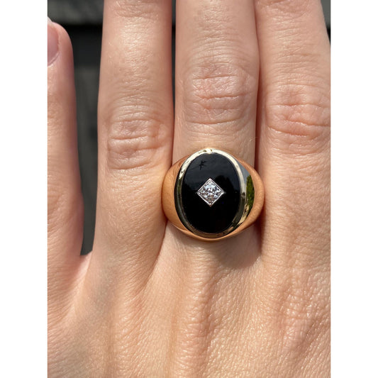 Vintage Solid 14k Yellow Gold Diamond Onyx Signet Ring - Size 7.75