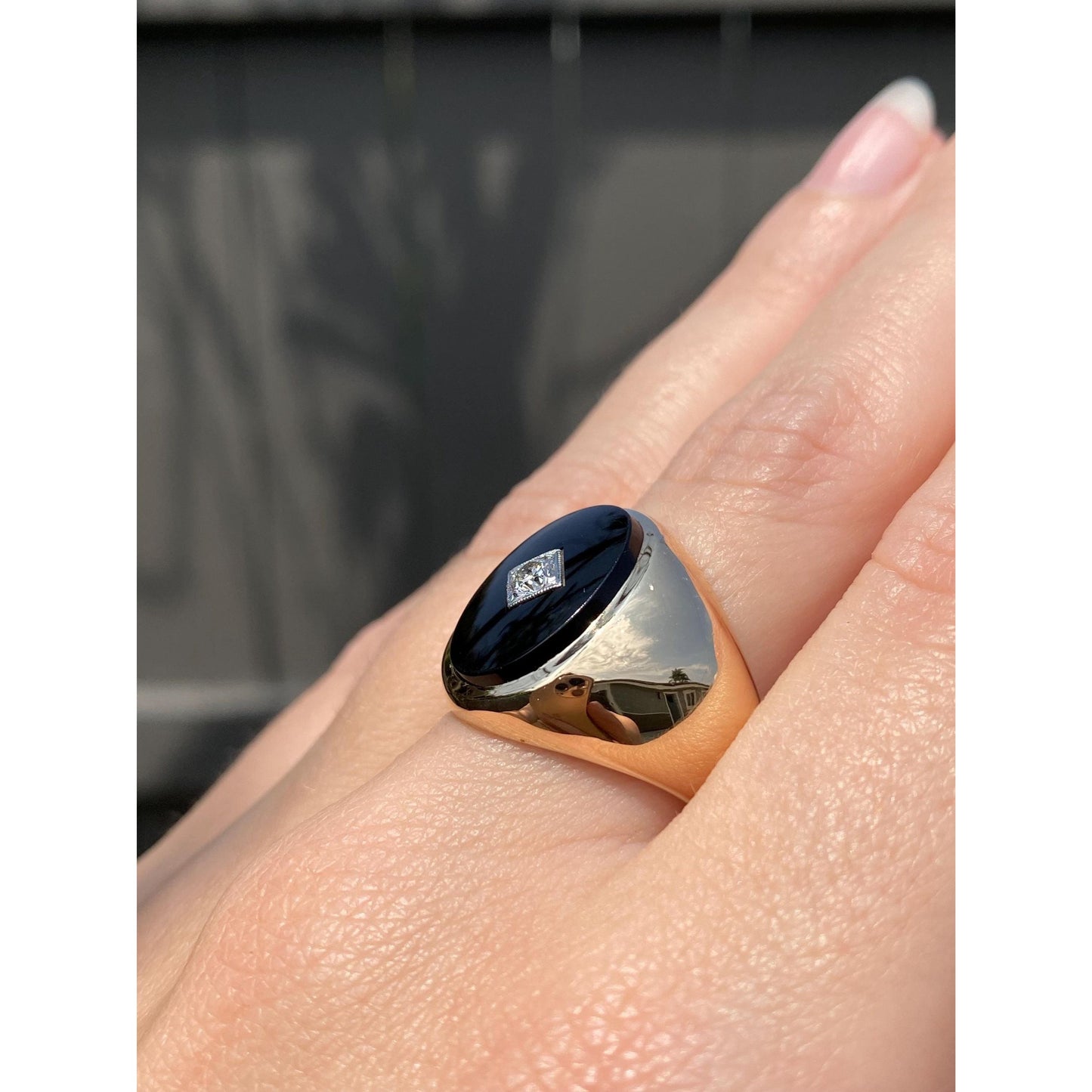 Vintage Solid 14k Yellow Gold Diamond Onyx Signet Ring - Size 7.75