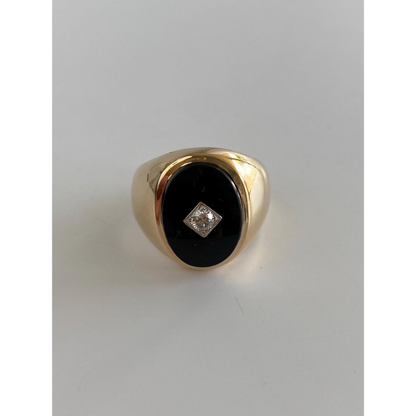Vintage Solid 14k Yellow Gold Diamond Onyx Signet Ring - Size 7.75