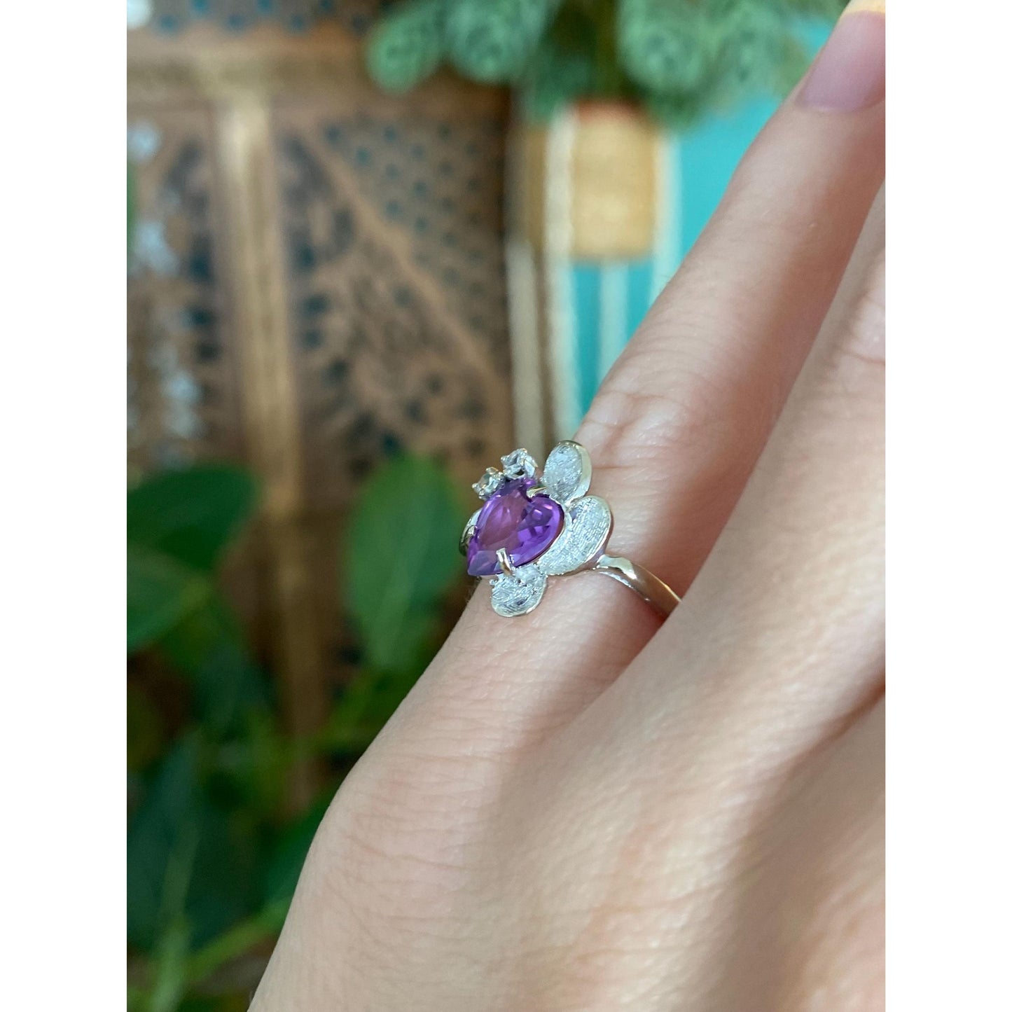 Vintage Solid 14k White Gold Purple Sapphire Clear Quartz Ring - Size 3.75