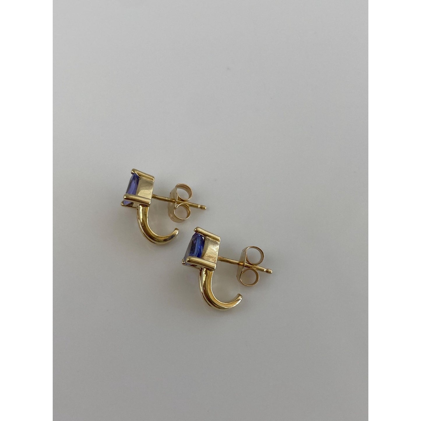 Vintage Solid 14k Yellow Gold Tanzanite Diamond Drop Earrings