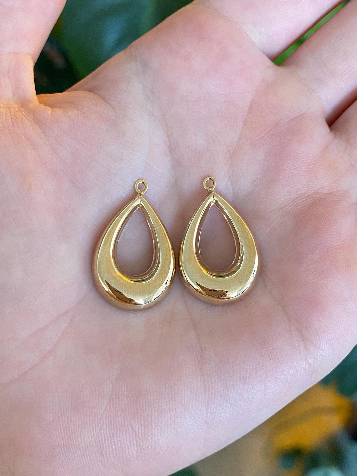 Vintage 14k Yellow Gold Teardrop Earring Jackets