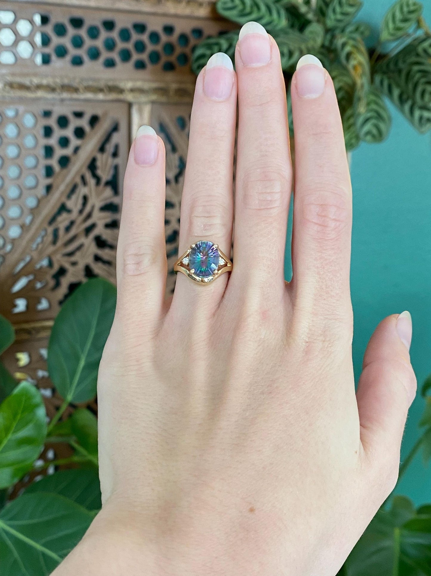 Vintage Solid 14k Yellow Gold Diamond Mystic Topaz Ring - Size 4.75