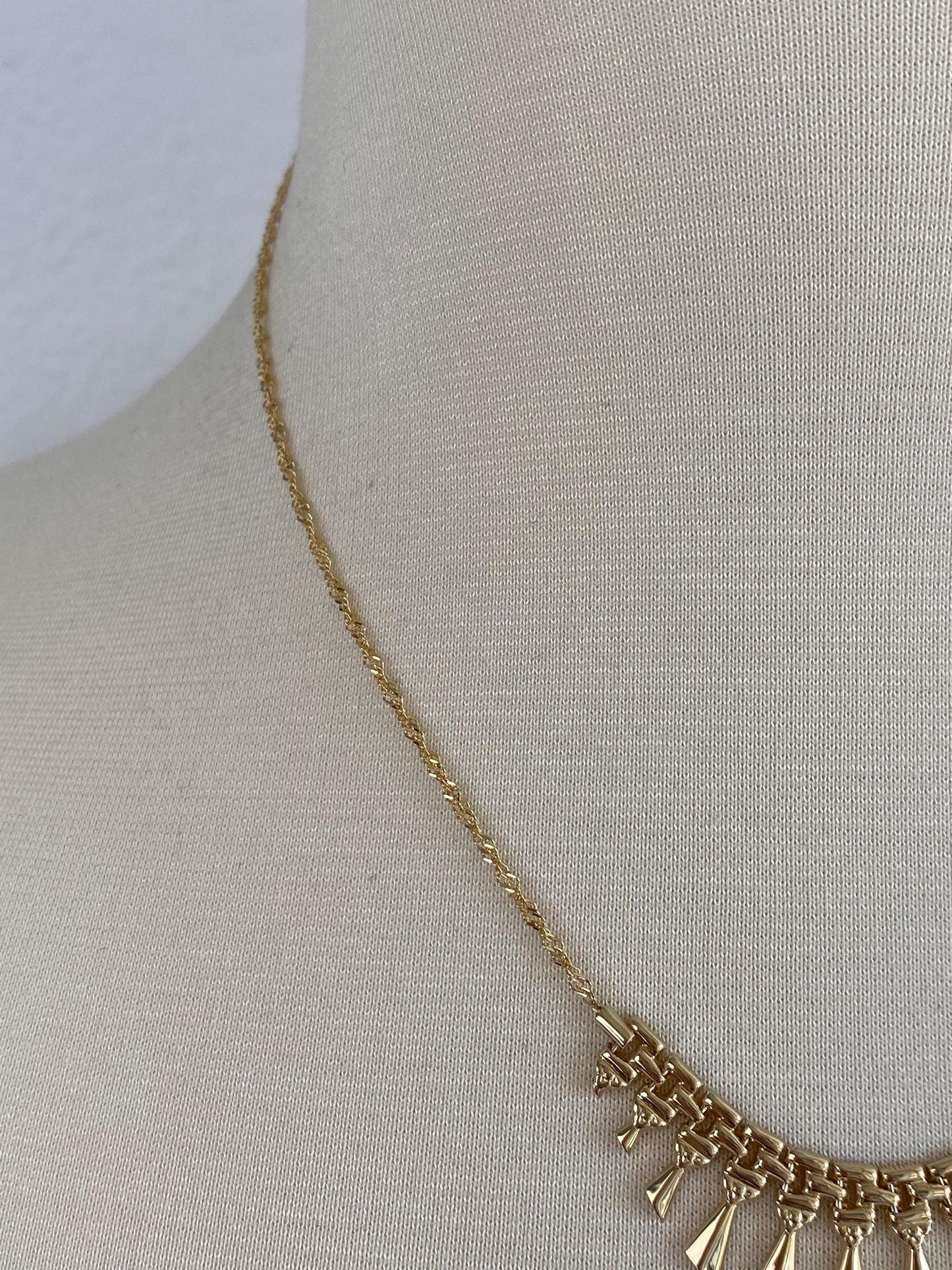 Vintage 14k Yellow Gold Graduated Cleopatra Twist Chain Necklace - 17.75 inches