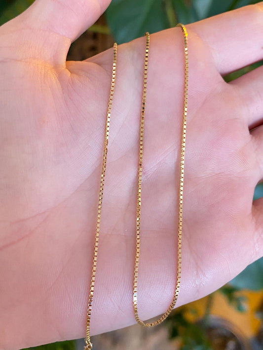 Vintage Solid 14k Yellow Gold Box Chain Necklace - 16 inches
