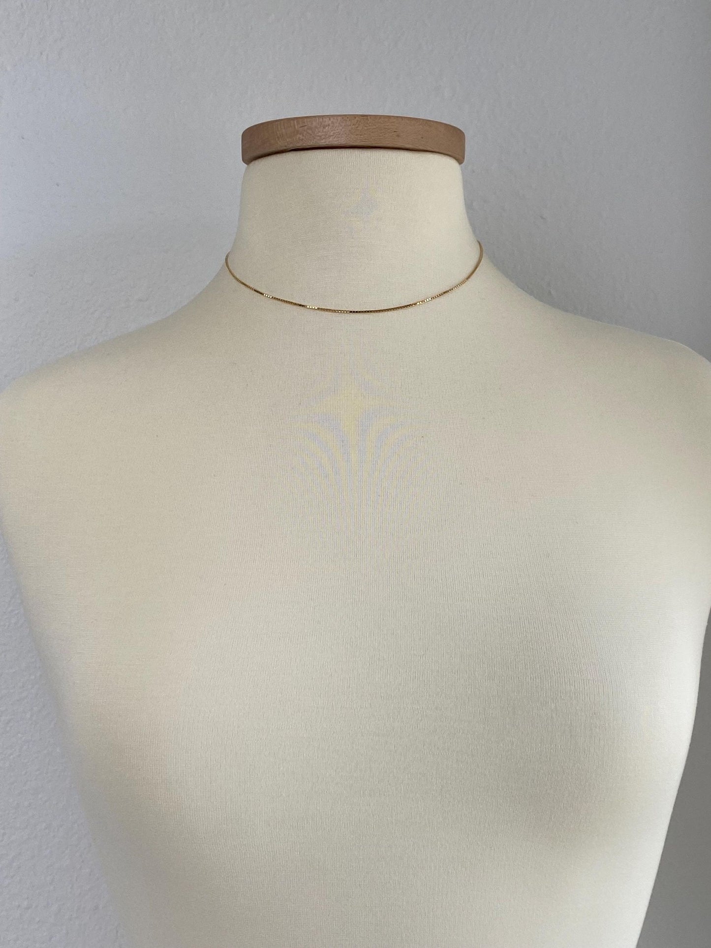 Vintage Solid 14k Yellow Gold Box Chain Necklace - 16 inches