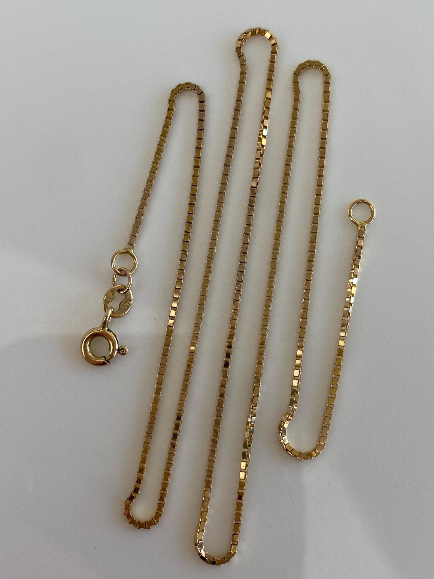 Vintage Solid 14k Yellow Gold Box Chain Necklace - 16 inches