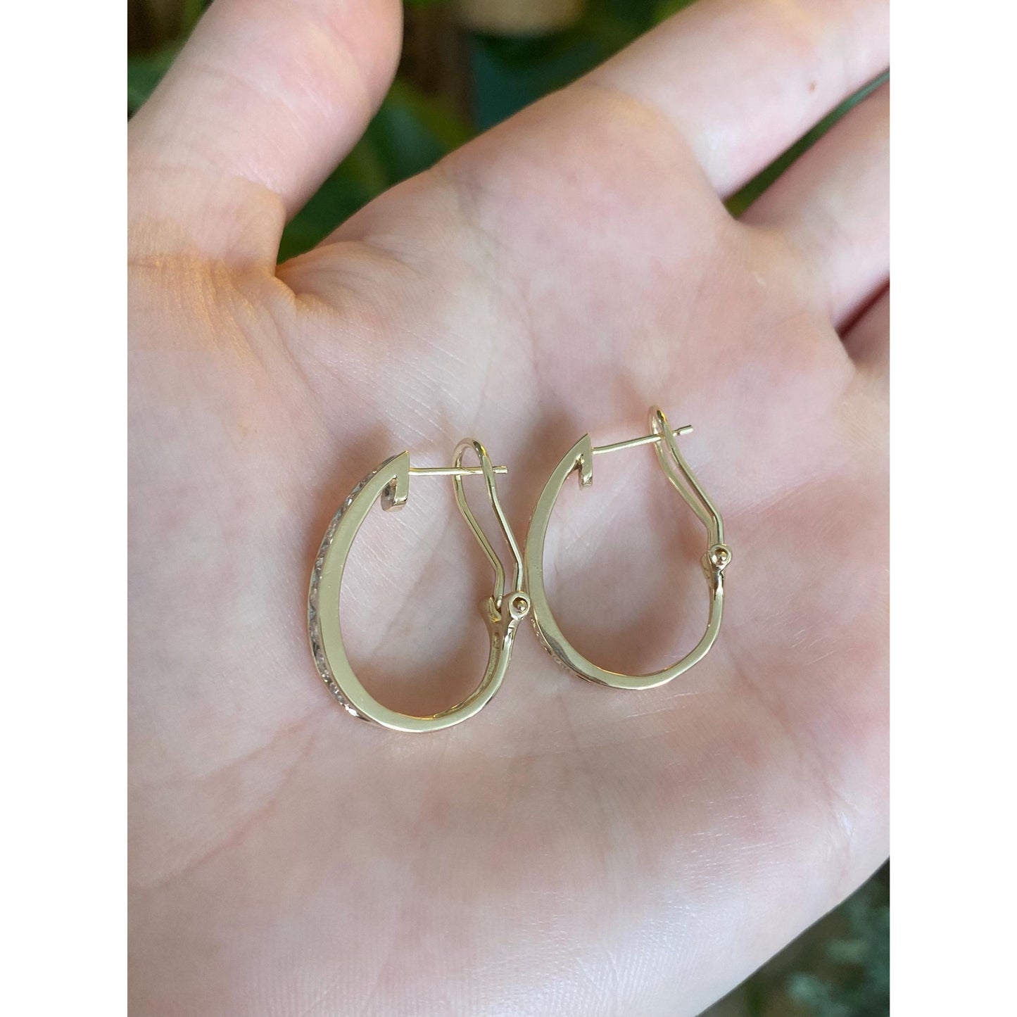 Vintage Solid 14k Yellow Gold Diamond Drop Earrings