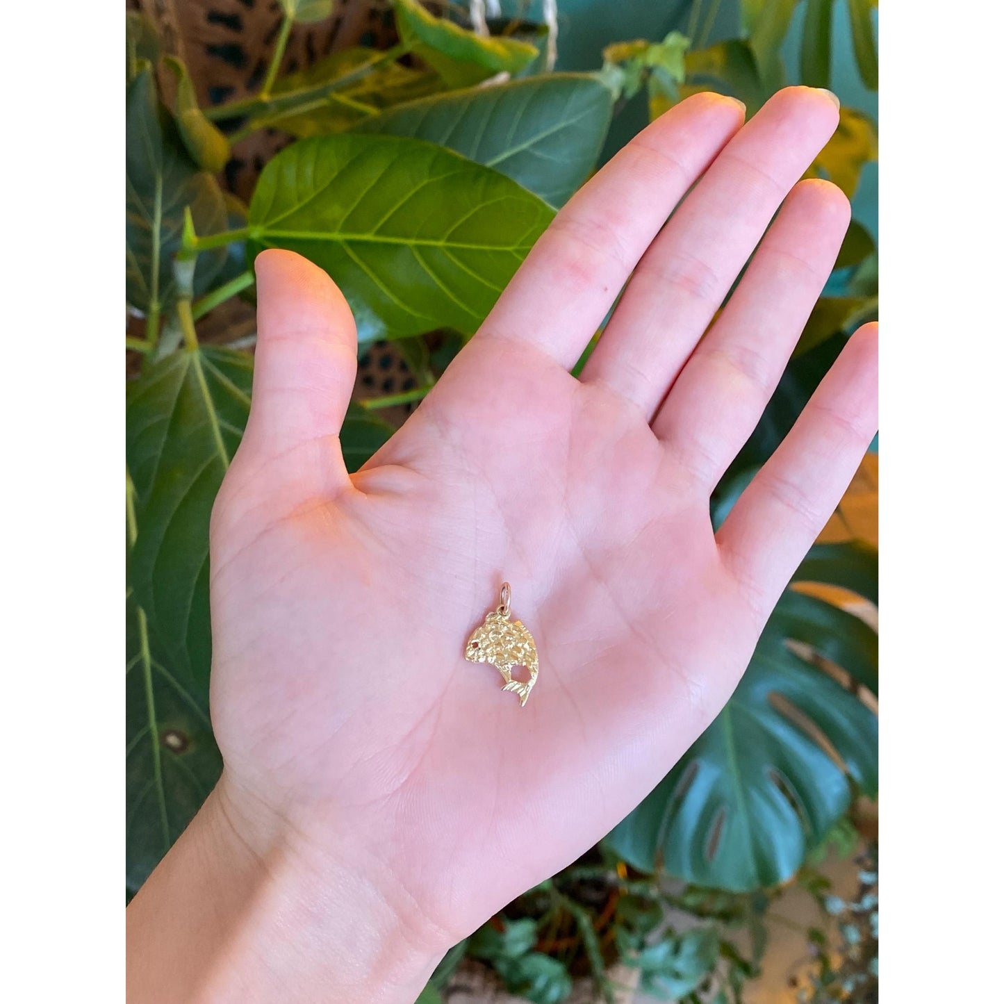 Vintage Solid 14k Yellow Gold Diamond Cut Fish Charm