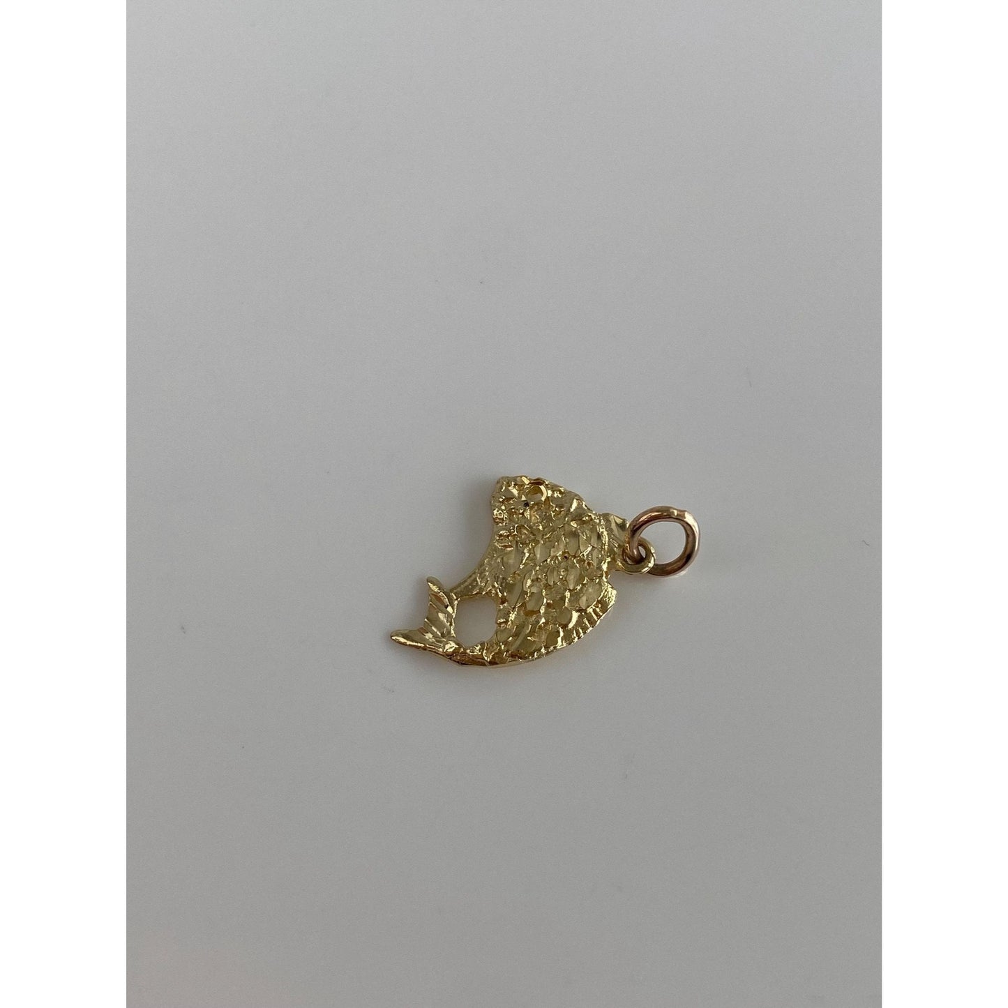 Vintage Solid 14k Yellow Gold Diamond Cut Fish Charm