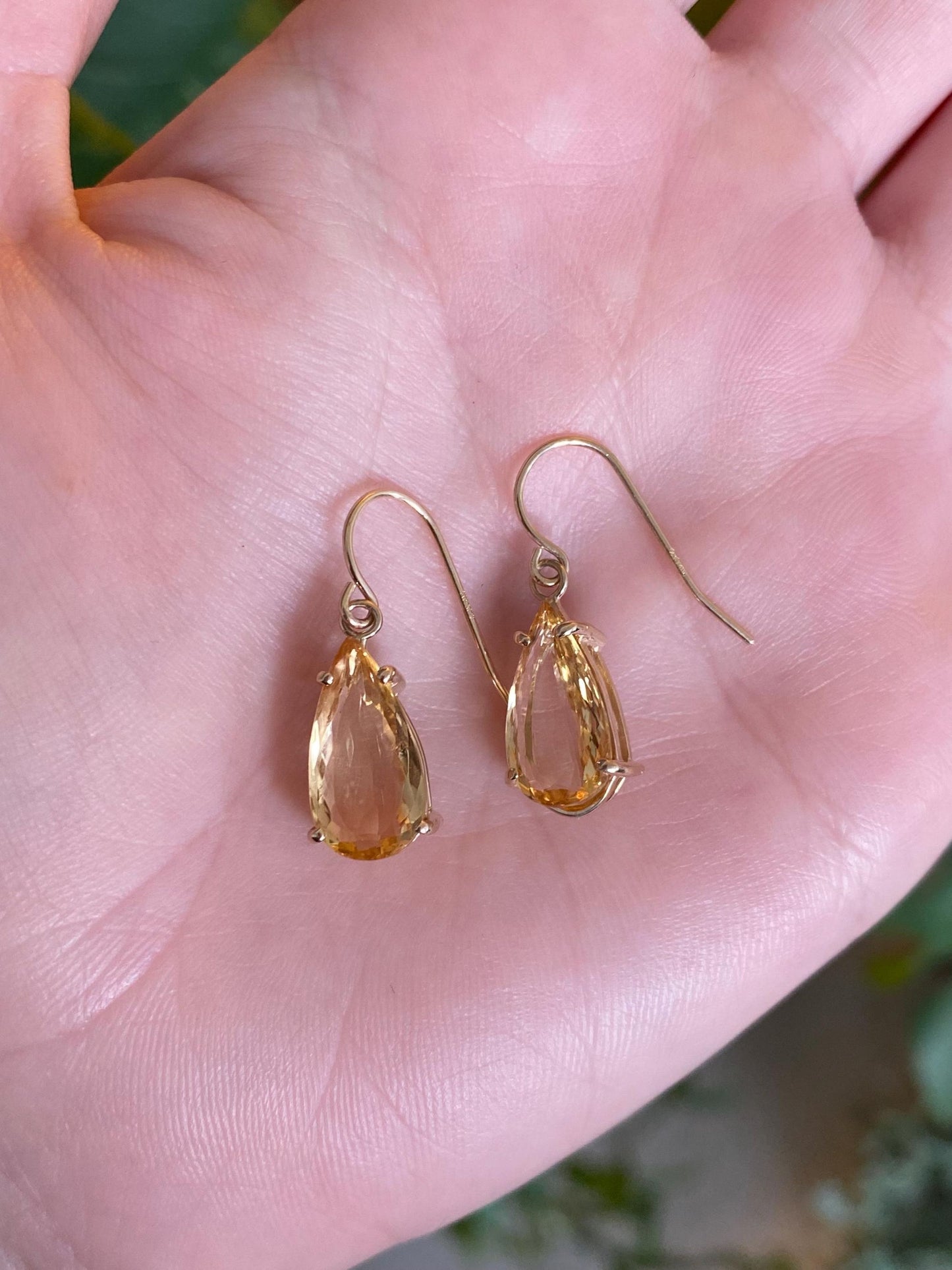 Vintage Solid 10k Yellow Gold Citrine Dangle Earrings