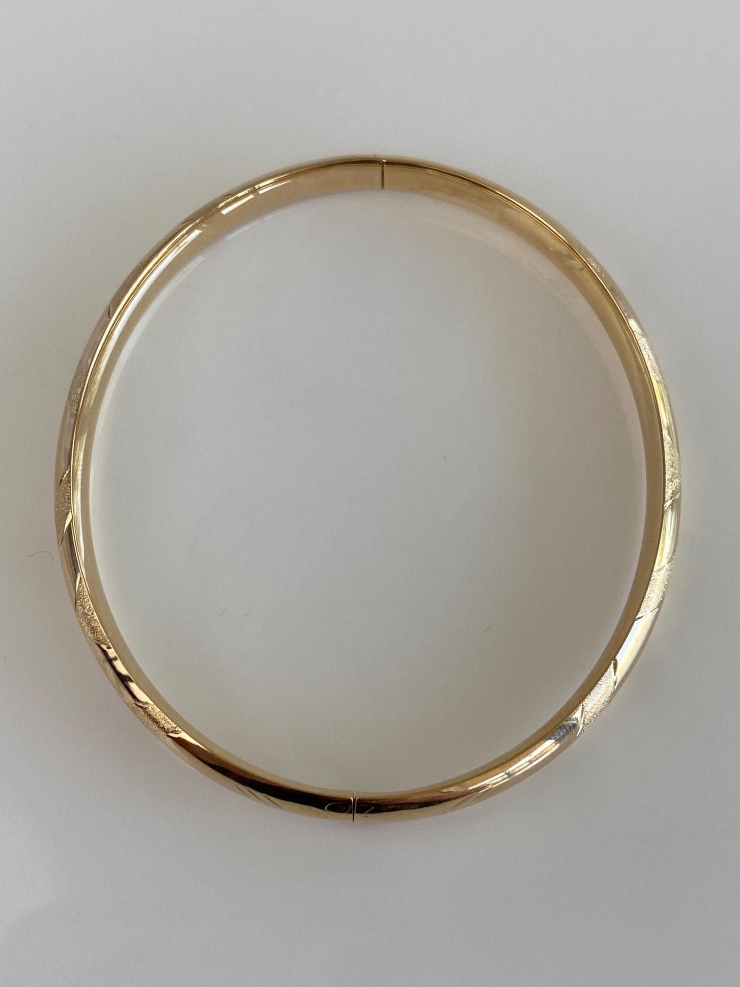 Vintage 14k Yellow Gold Satin Shiny Engraved Bangle Bracelet - 7.5 Inches