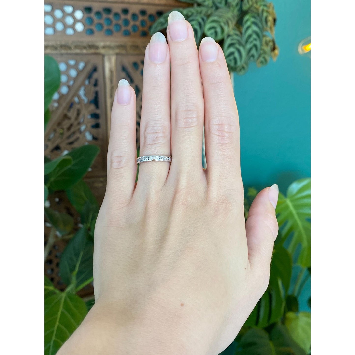 Vintage Solid 14k White Gold Diamond Ring Band - Size 5.25