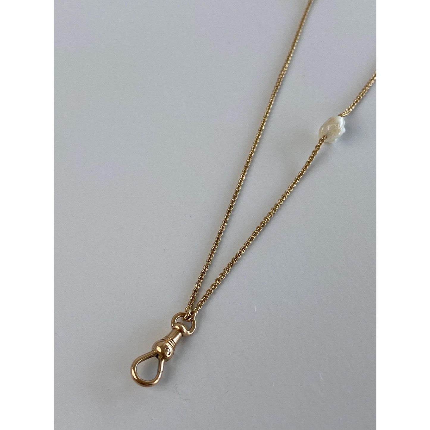 Vintage Solid 14k Yellow Gold Long Pearl Tight Cable Chain Charm Holder Necklace - 52 inches