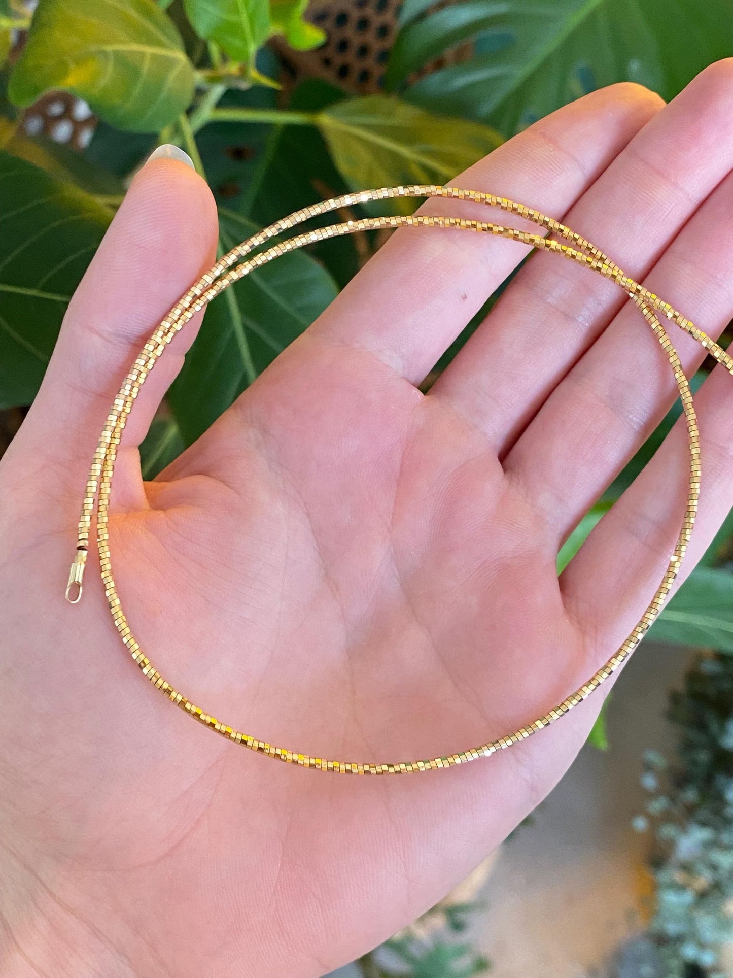 Vintage 14k Yellow Gold Diamond Cut Spring Collar Necklace - 18 inches