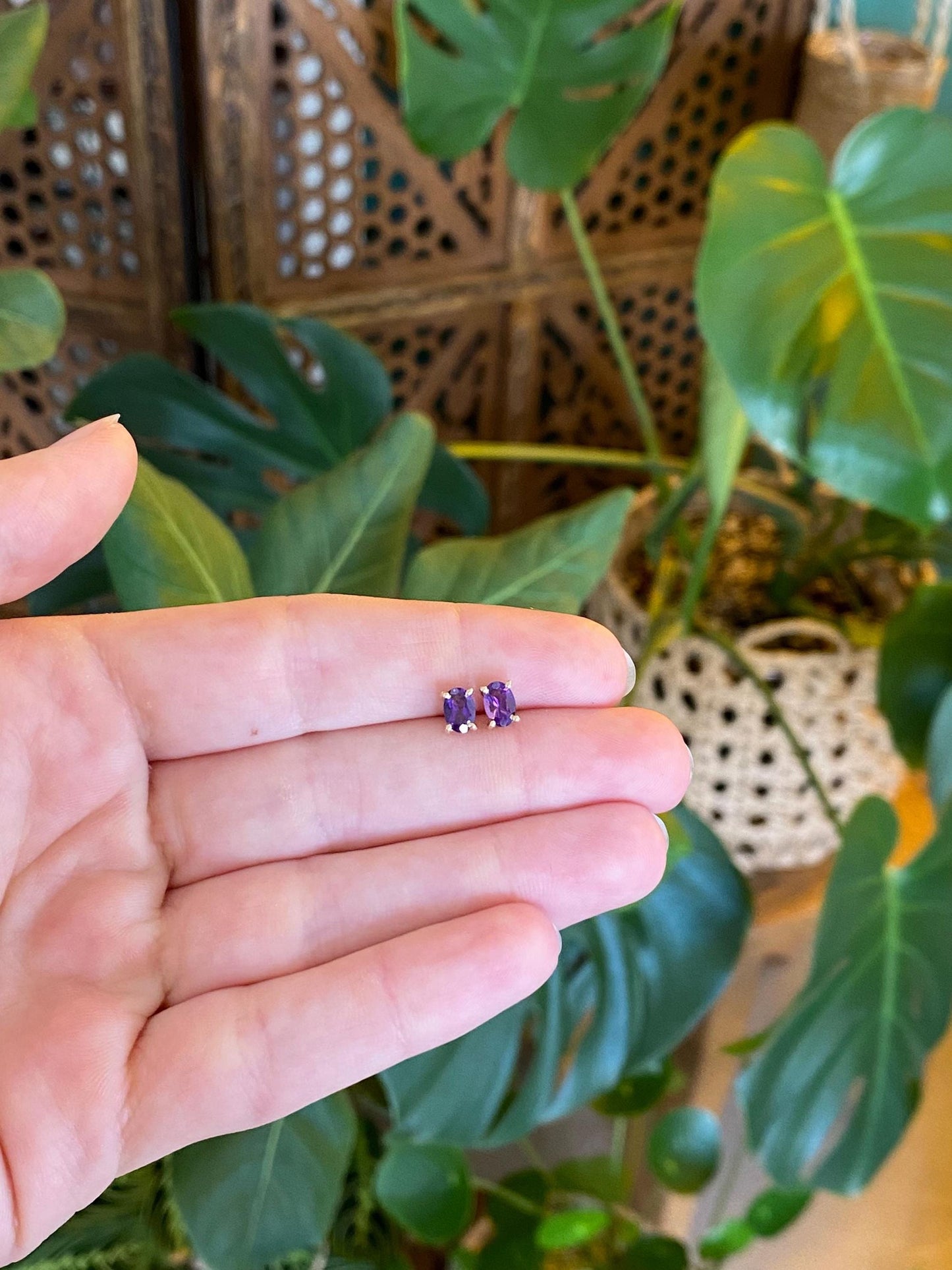 Vintage Solid 14k Yellow Gold Amethyst Stud Earrings