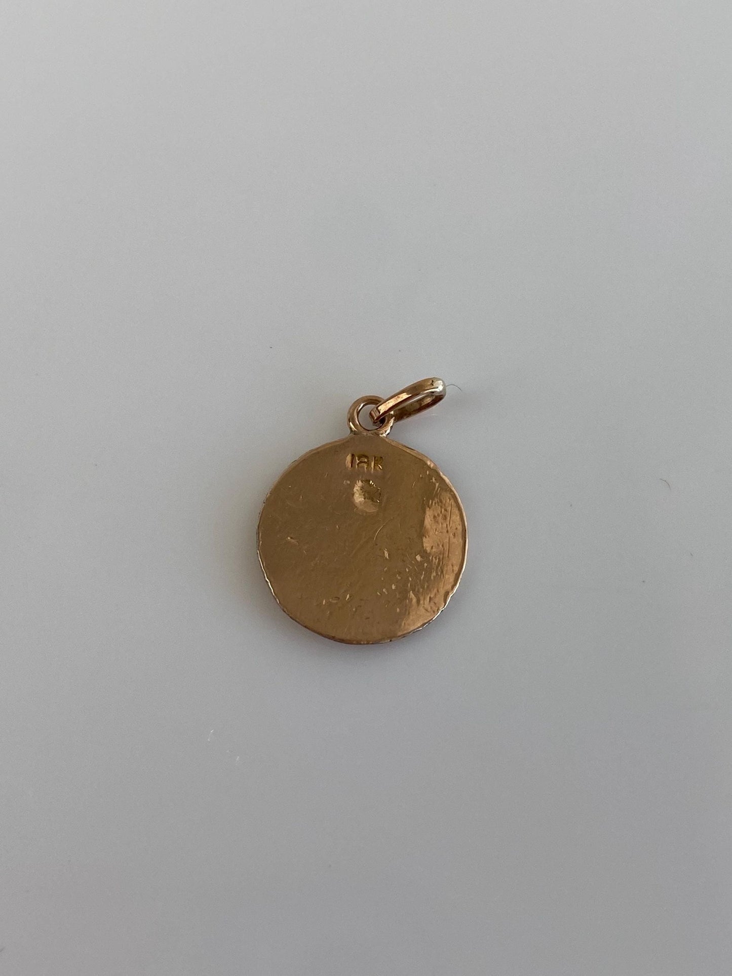 Vintage Solid 18k Yellow Gold Religious Charm
