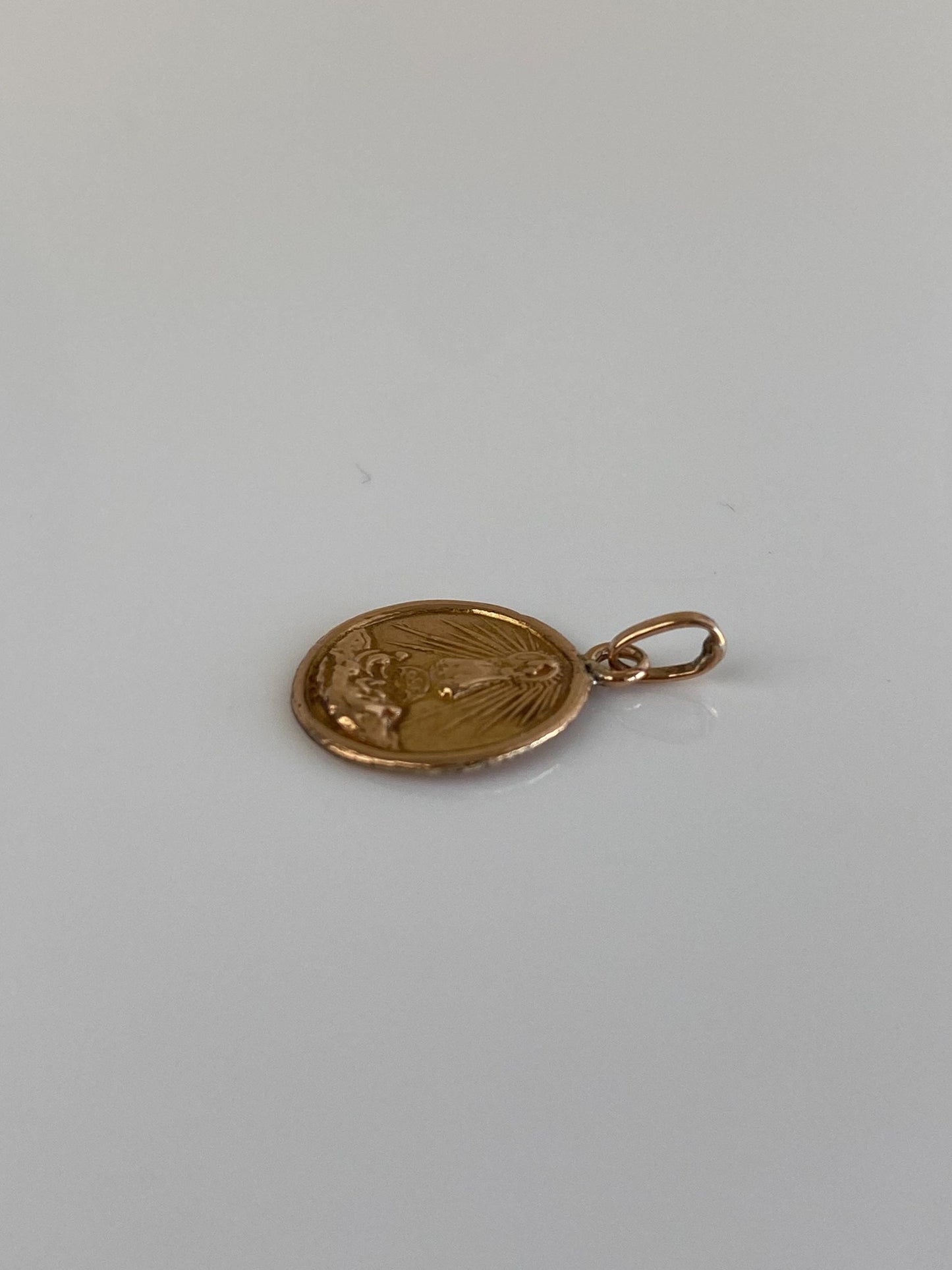 Vintage Solid 18k Yellow Gold Religious Charm