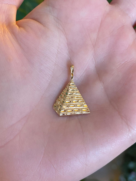 Vintage Solid 14k Yellow Gold Pyramid Charm
