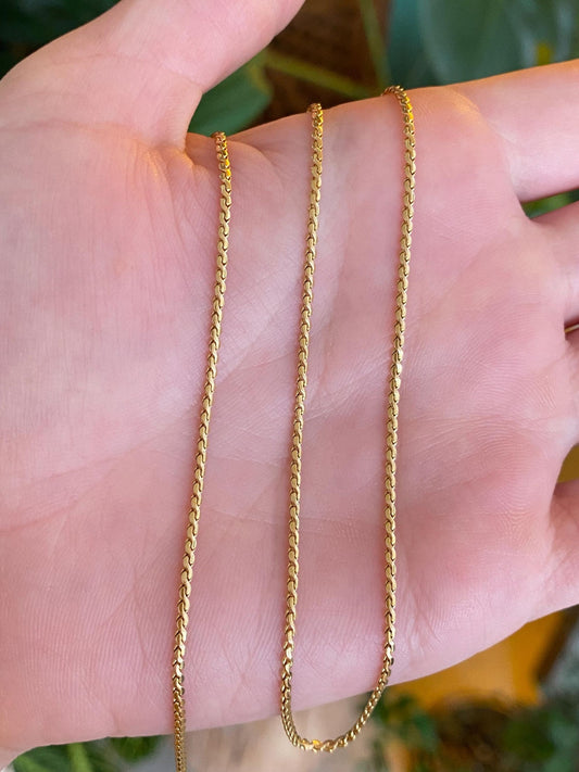 Vintage Solid 18k Yellow Gold Rounded Serpentine Chain Necklace - 20.75 inches