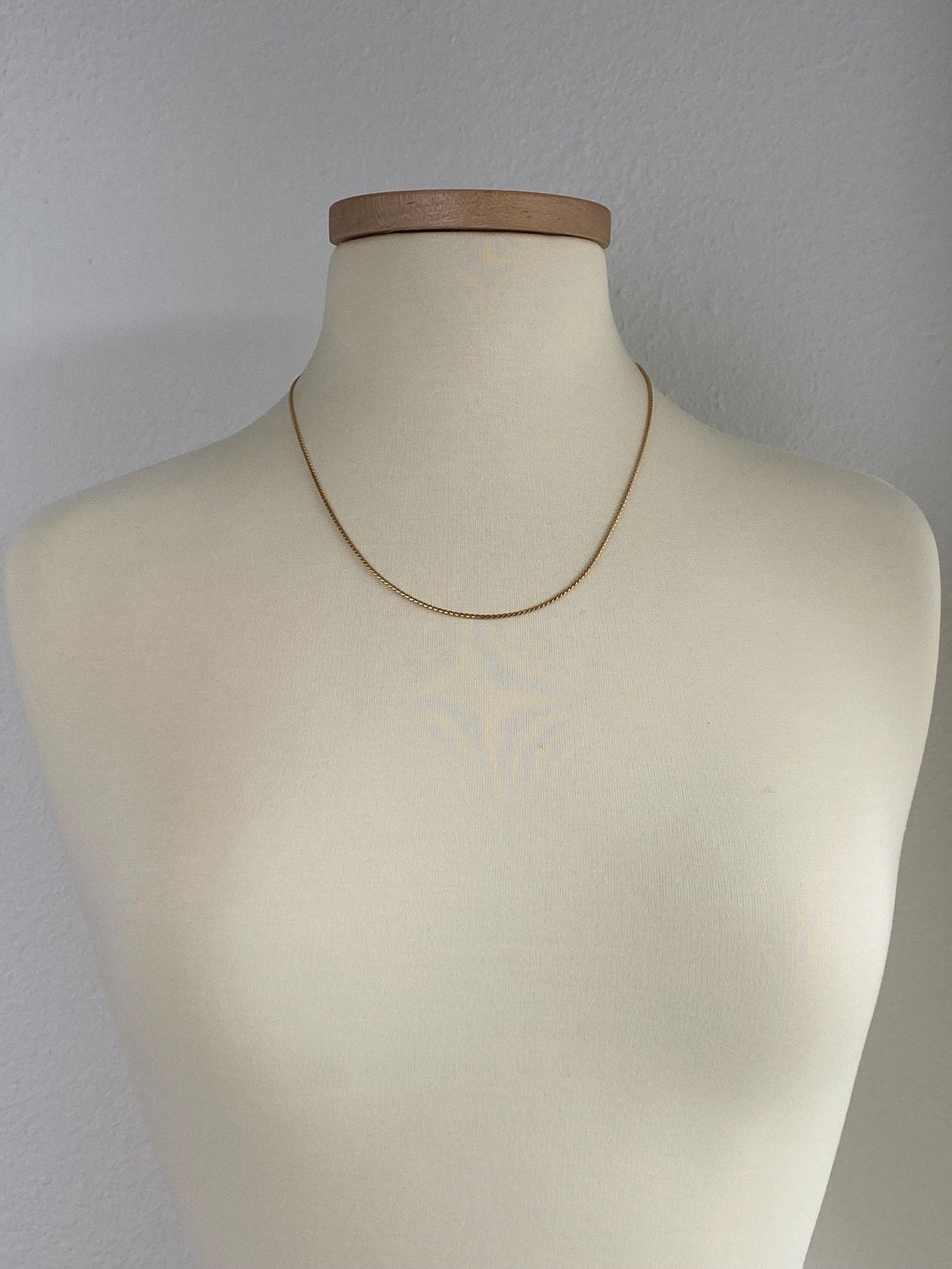 Vintage Solid 18k Yellow Gold Rounded Serpentine Chain Necklace - 20.75 inches