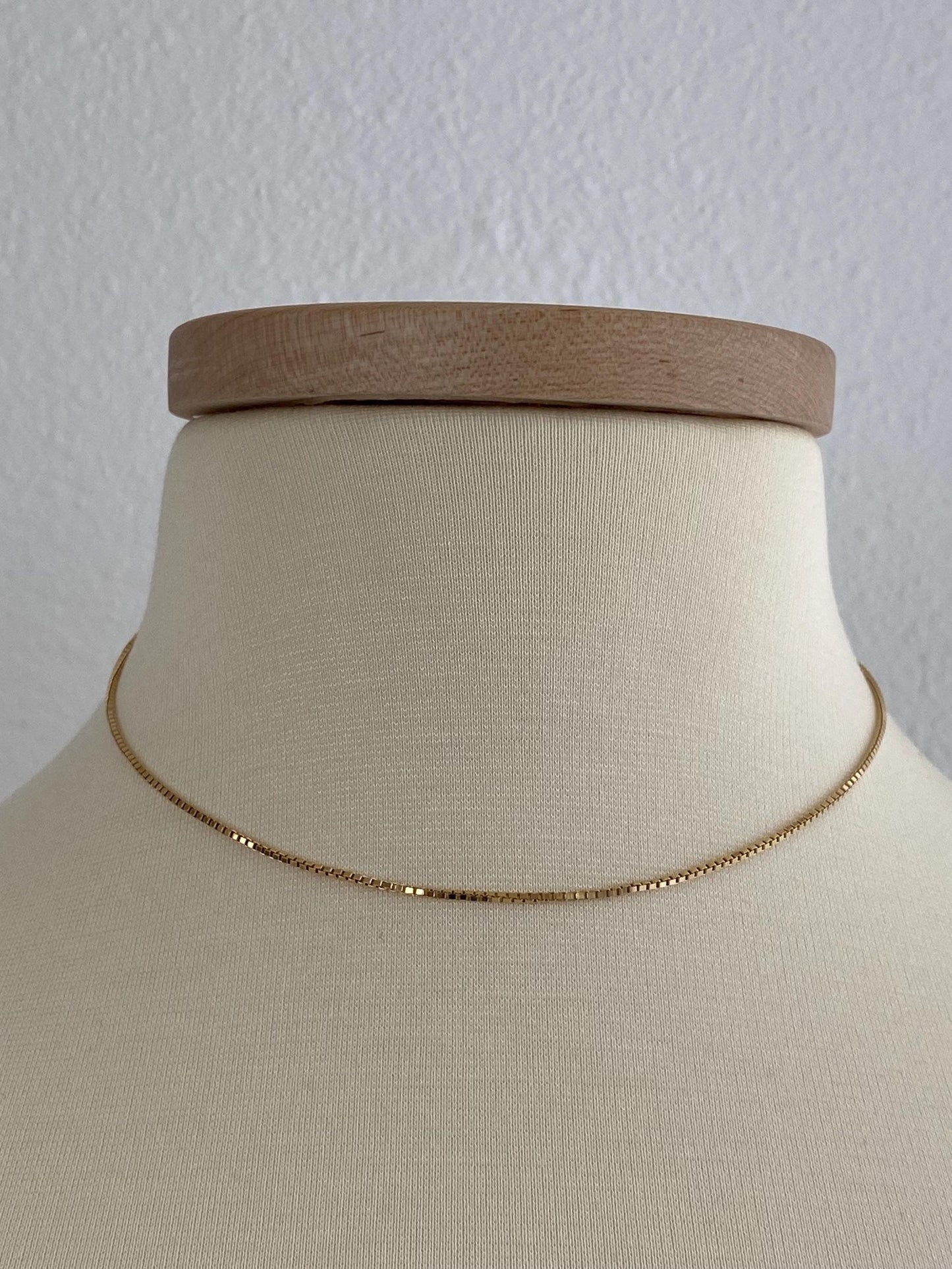 Vintage Solid 18k Yellow Gold Box Chain Necklace - 15.75 inches