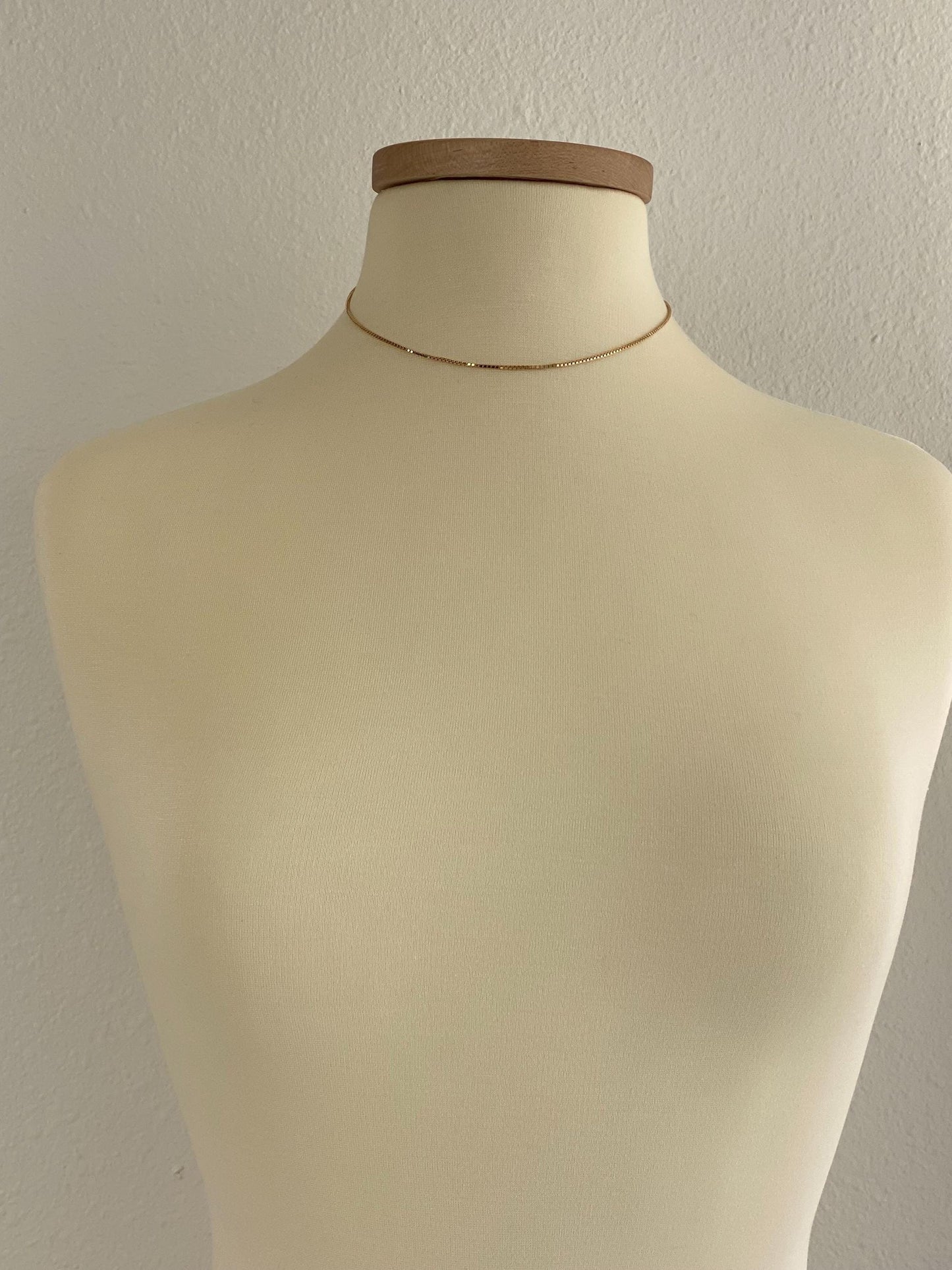 Vintage Solid 18k Yellow Gold Box Chain Necklace - 15.75 inches