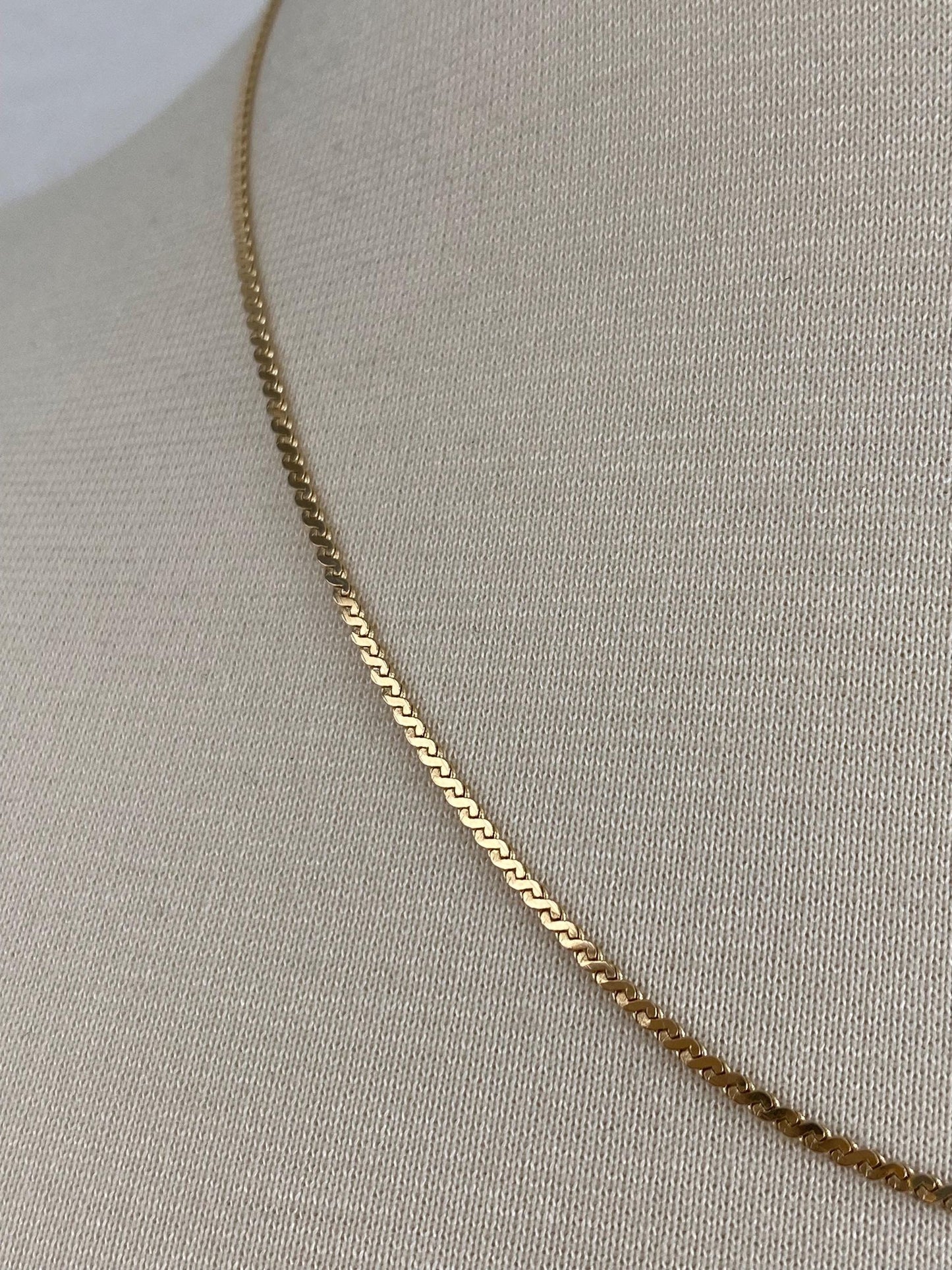 Vintage Solid 14k Yellow Gold Serpentine Chain Necklace - 18.75 inches