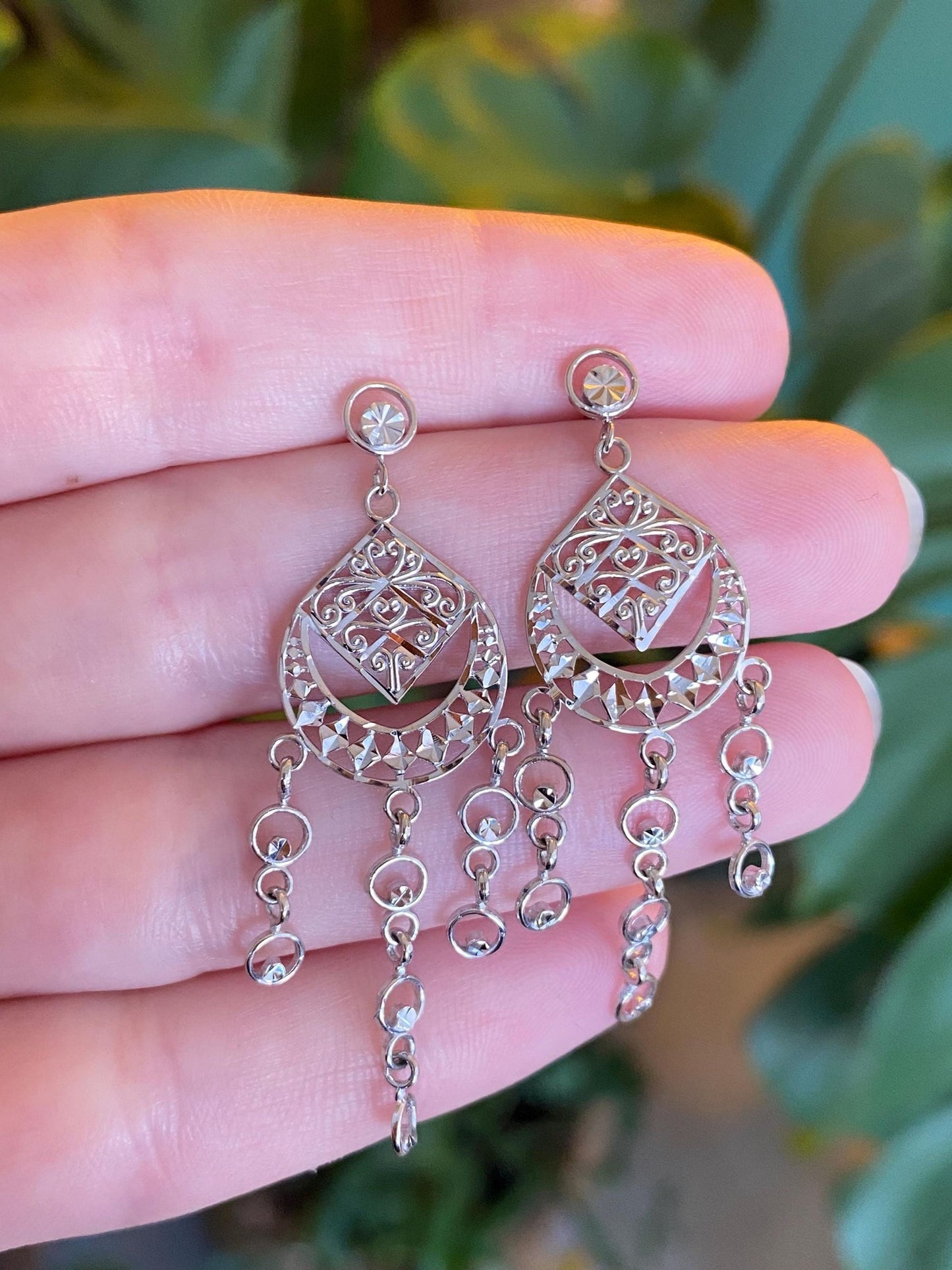 Vintage Solid 14k White Gold Diamond Cut Chandelier Dangle Stud Earrings