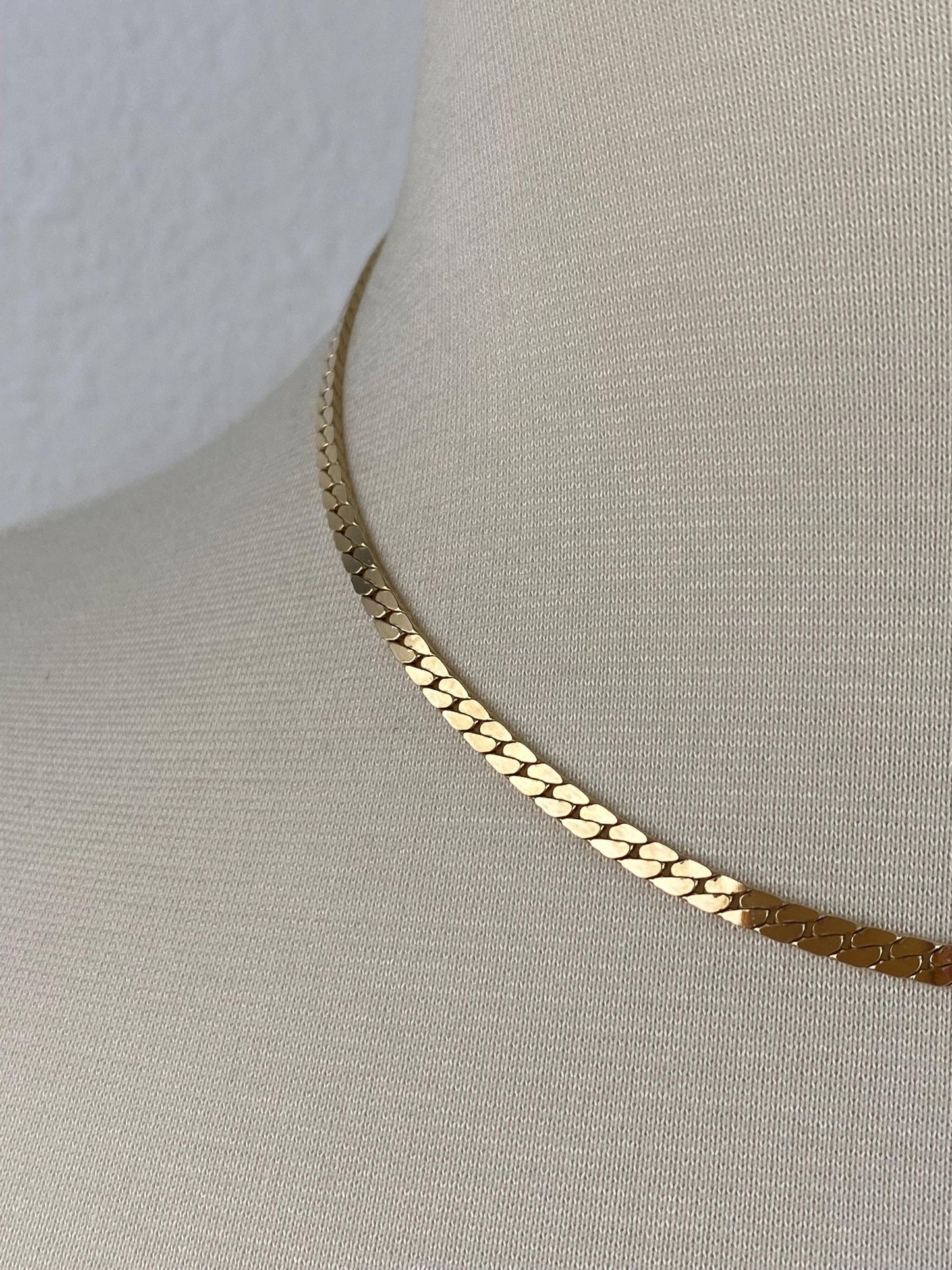 Vintage Solid 14k Yellow Gold Flat Curb Chain Necklace - 16.25 inches