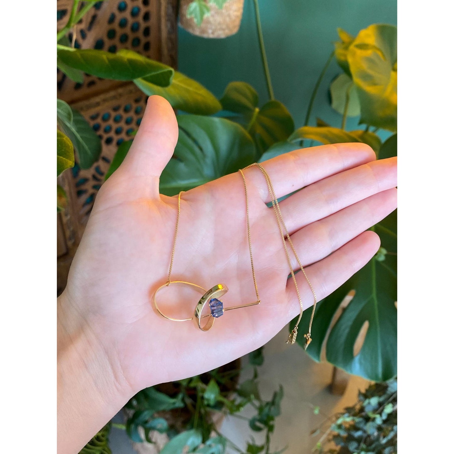 Vintage Solid 14k Yellow Gold Blue Sapphire Twist Box Chain Necklace - 17 inches