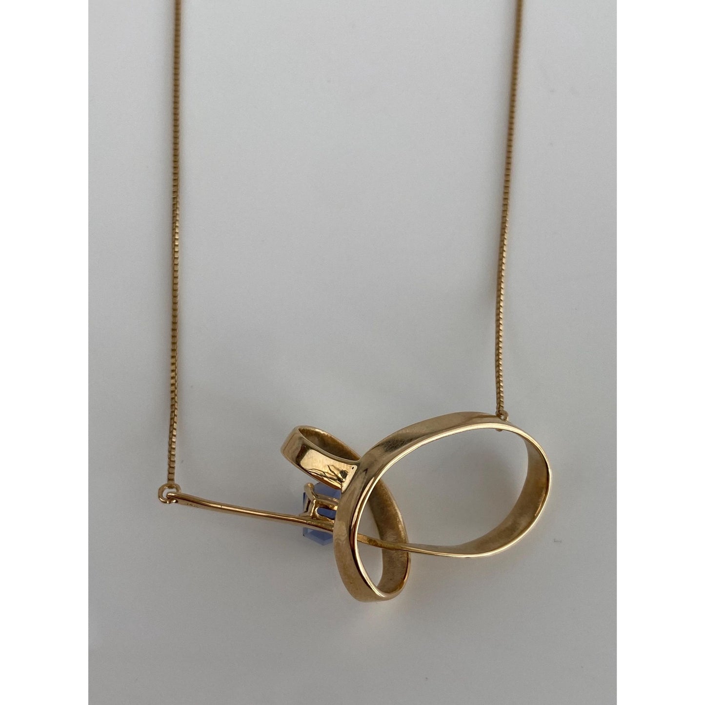 Vintage Solid 14k Yellow Gold Blue Sapphire Twist Box Chain Necklace - 17 inches