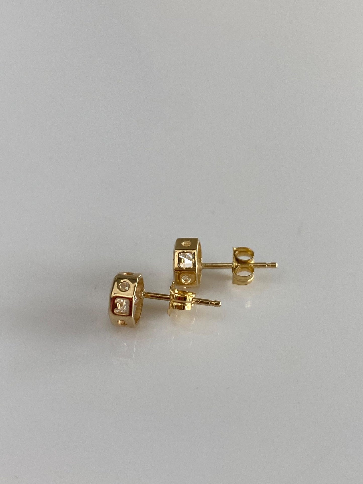 Solid 14k Yellow Gold Octagonal Bezel Set Clear Cubic Zirconia Stud Earrings