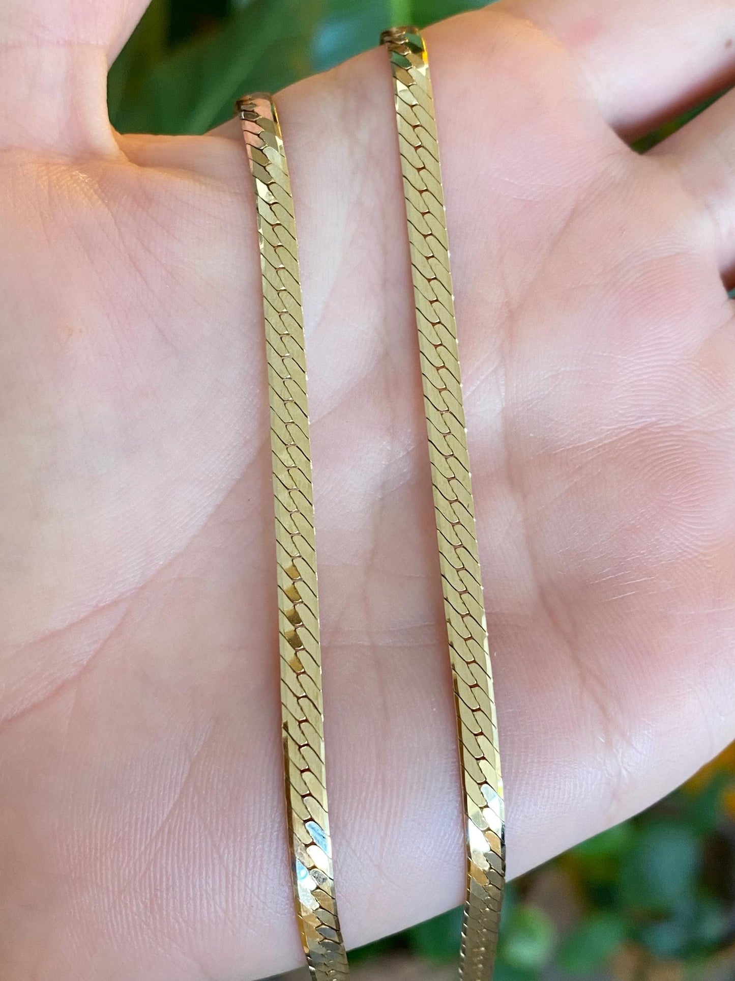 Vintage Solid 14k Yellow Gold Chunky Herringbone Chain Necklace - 17.75 inches
