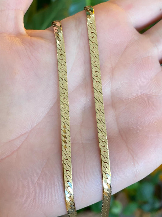 Vintage Solid 14k Yellow Gold Chunky Herringbone Chain Necklace - 17.75 inches