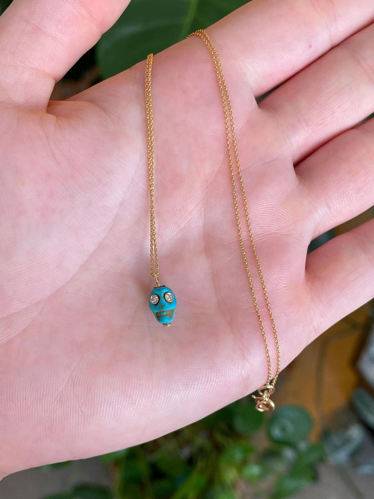Vintage Solid 14k Yellow Gold Diamond Eyes Carved Skull Dainty Tight Rolo Chain Necklace - 14.75 inches