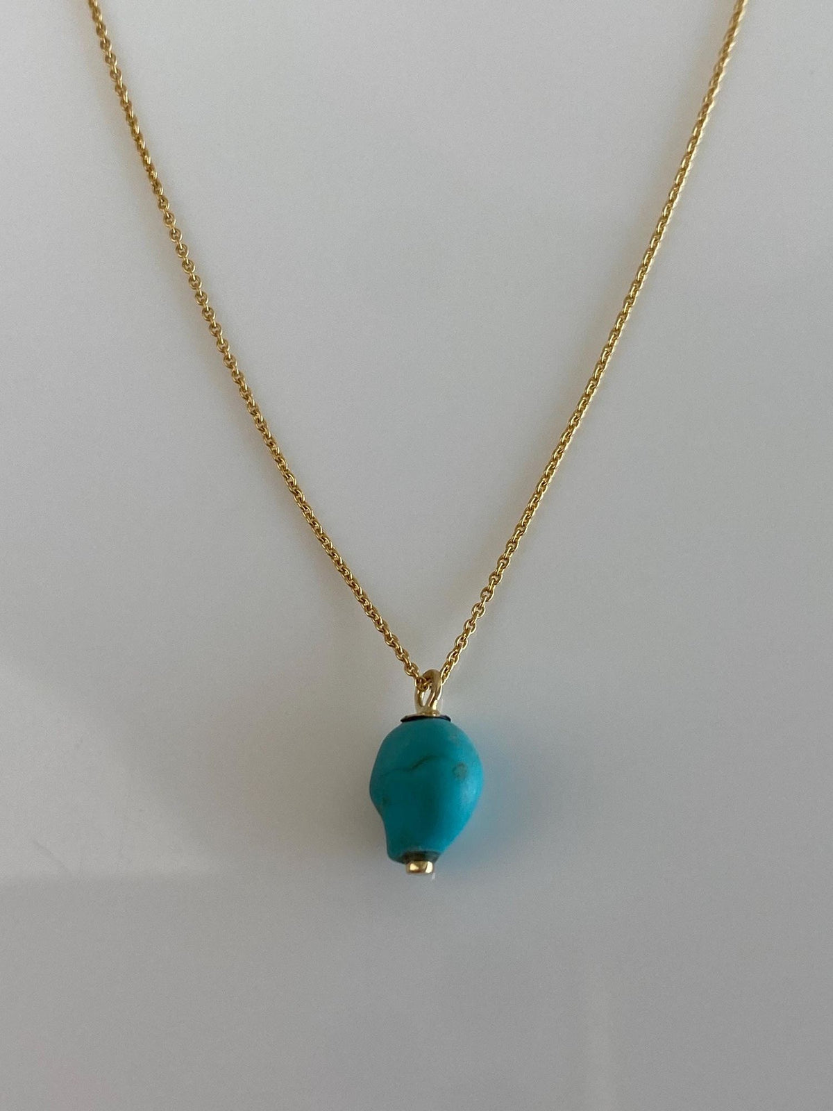 Vintage Solid 14k Yellow Gold Diamond Eyes Carved Skull Dainty Tight Rolo Chain Necklace - 14.75 inches