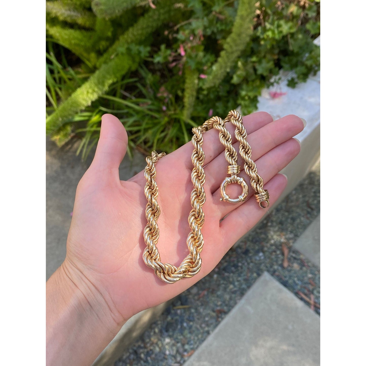 Vintage Solid 10k Yellow Gold Chunky Graduated Rope Chain Necklace - 18 inches